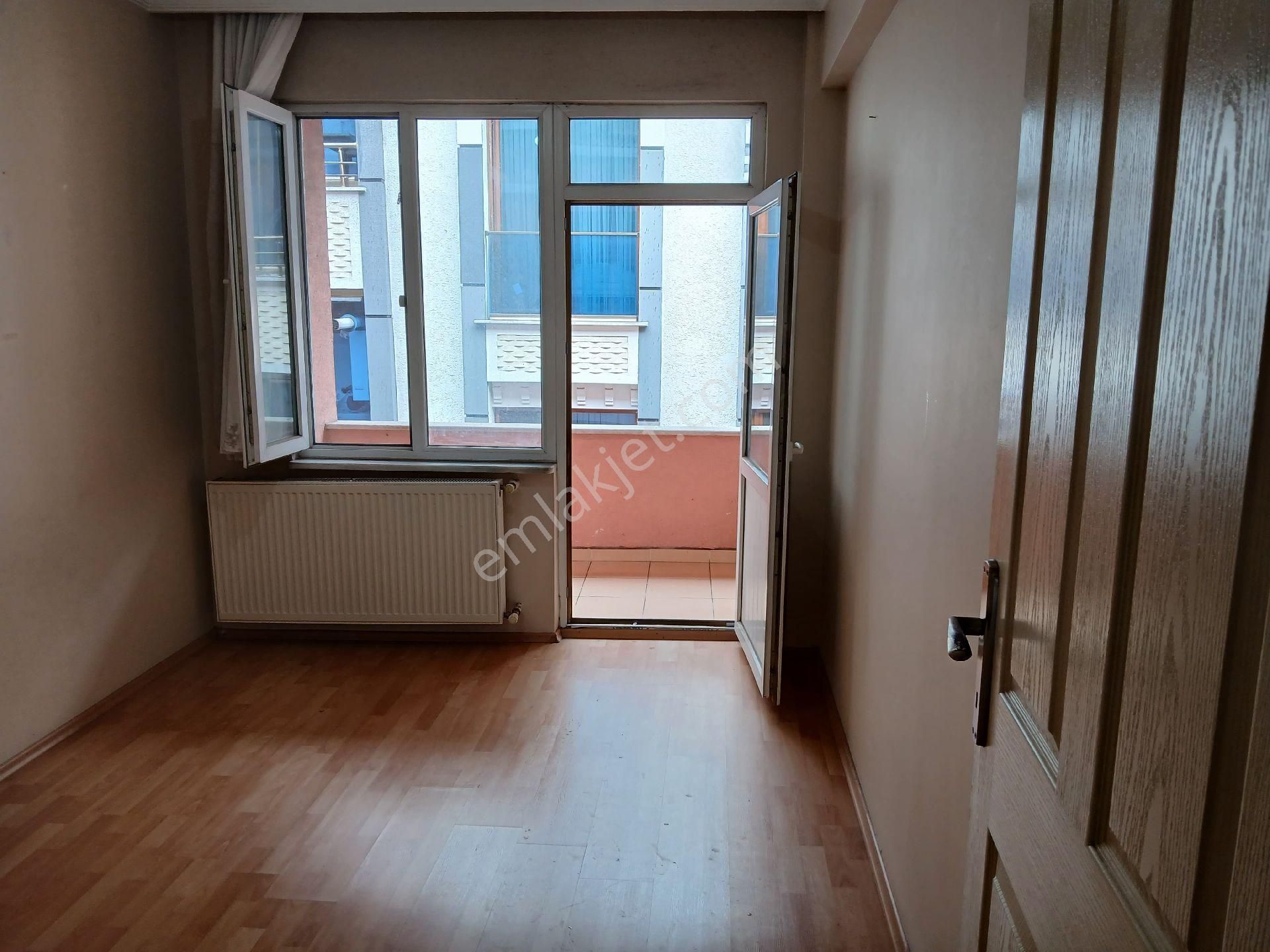 Saadetdere Metrobüs Çıkışı 3+1.kiralık Daire 30.000 - Görsel 12