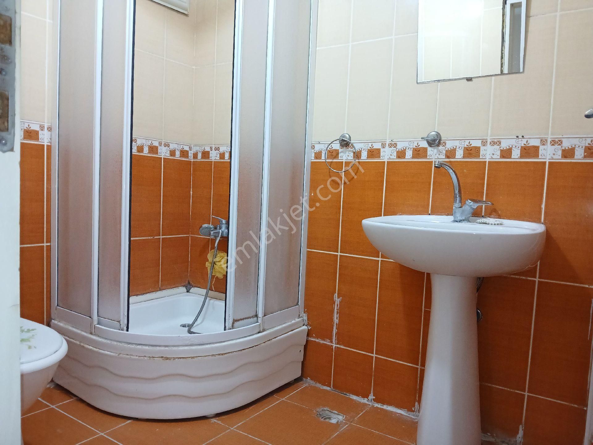 Saadetdere Metrobüs Çıkışı 3+1.kiralık Daire 30.000 - Görsel 34