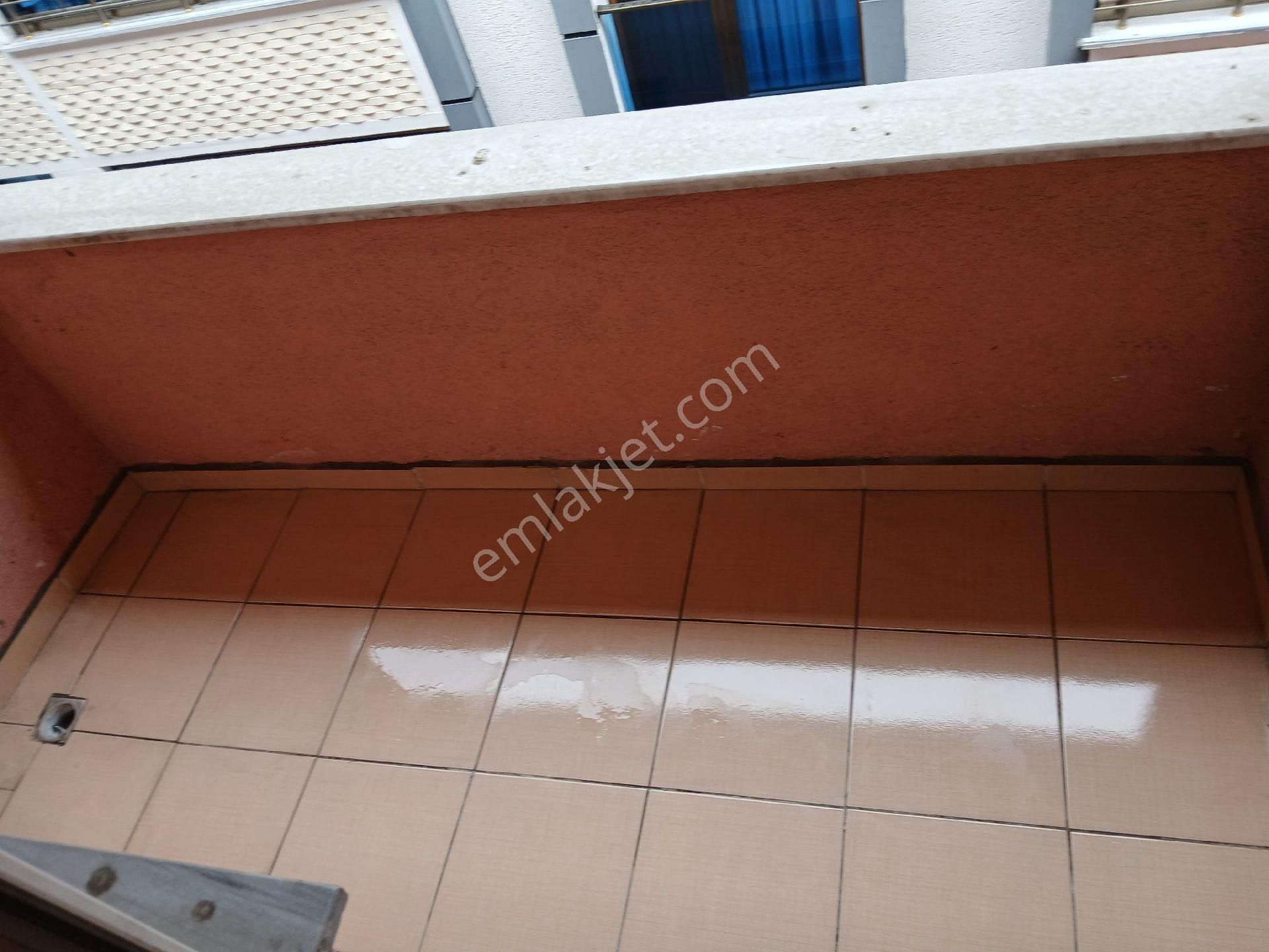 Saadetdere Metrobüs Çıkışı 3+1.kiralık Daire 30.000 - Görsel 14