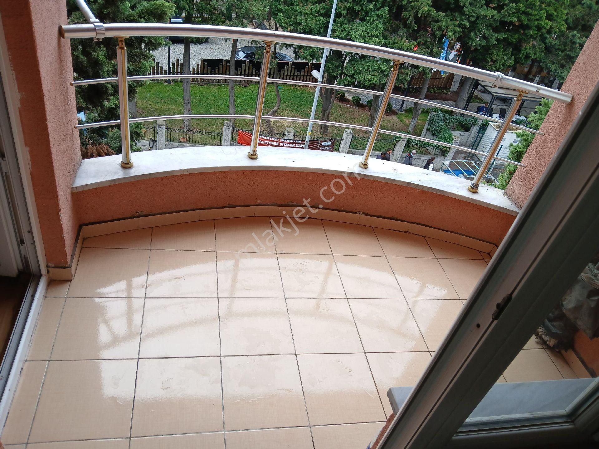 Saadetdere Metrobüs Çıkışı 3+1.kiralık Daire 30.000 - Görsel 27