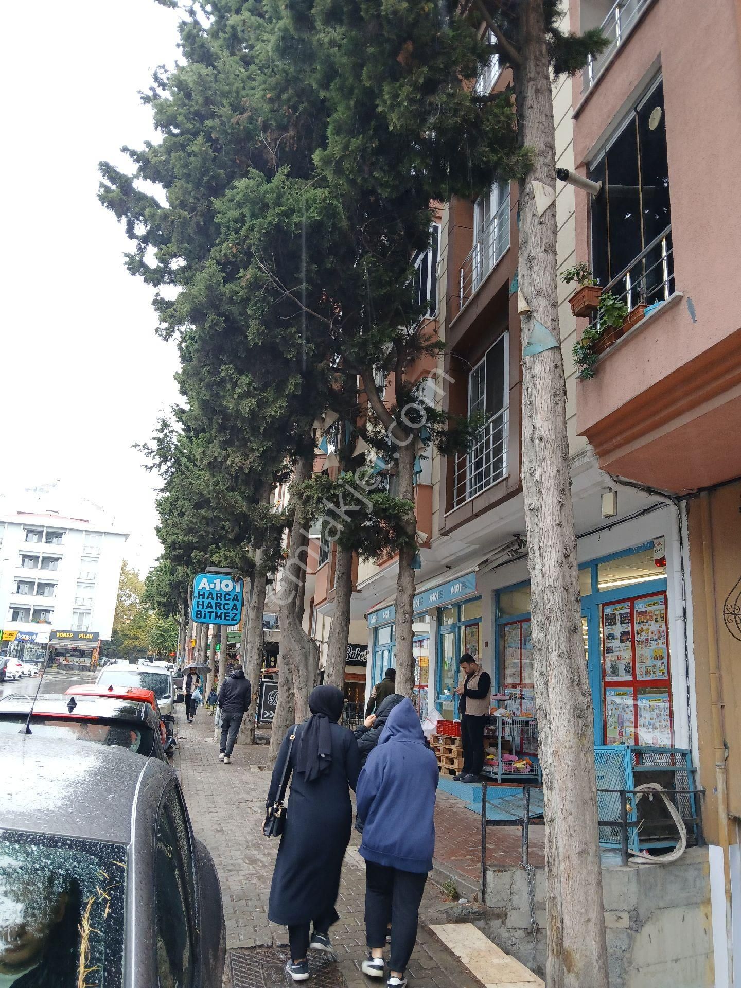 Saadetdere Metrobüs Çıkışı 3+1.kiralık Daire 30.000 - Görsel 4