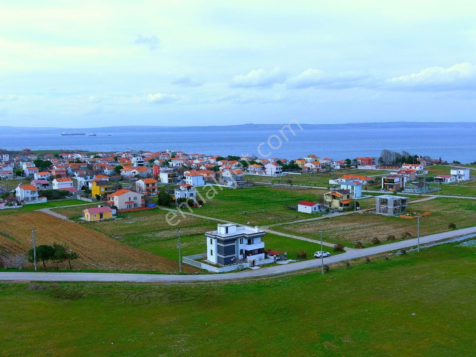Lapseki Emek Tatilde Denize 170 M Muhteşem Konumda Fırsat Arsa - Görsel 15