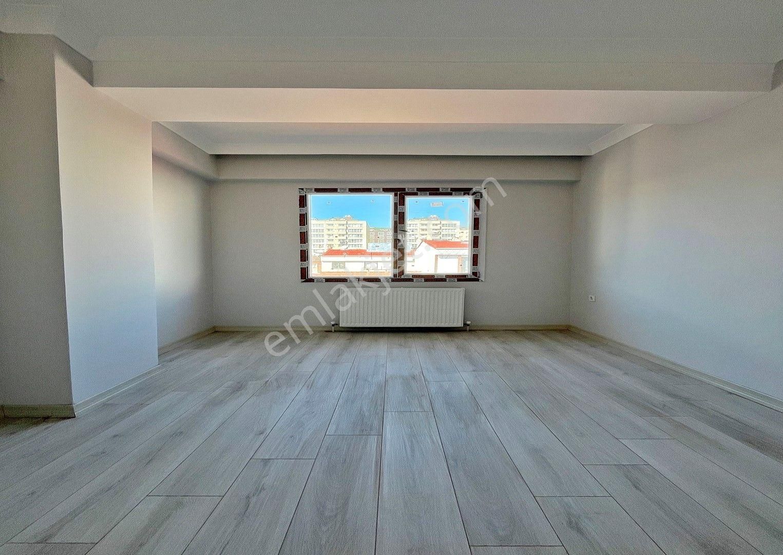 Sıfır Geniş M2 Metrobüse Yakın Arakat Kat Mülkiyetli Satılık 2+1 - Görsel 15