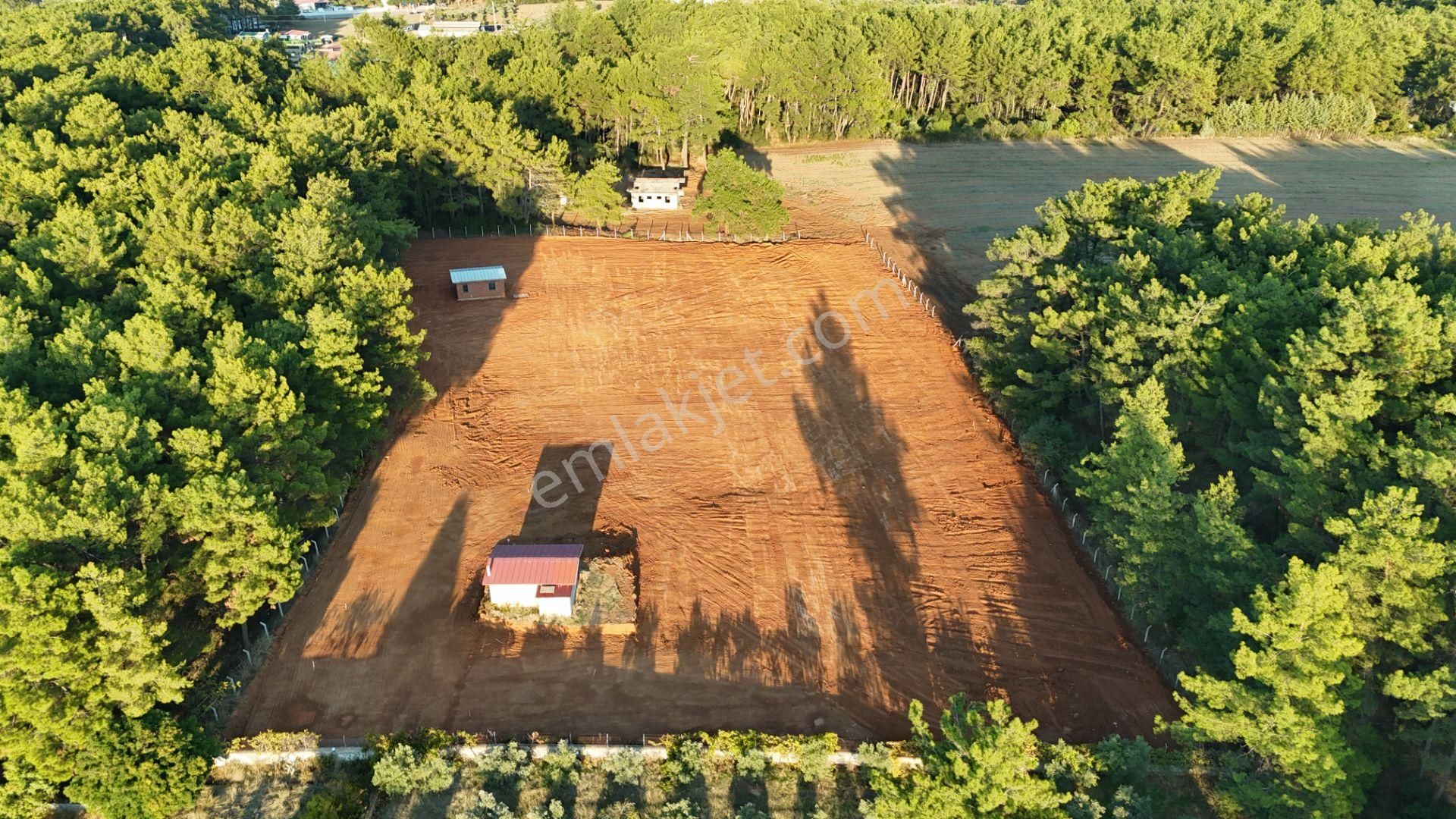 İzmir Ataköy Çamarasında Satılık 210 M2 Elektrik Suyu Olan Harika Bahçeler - Görsel 8