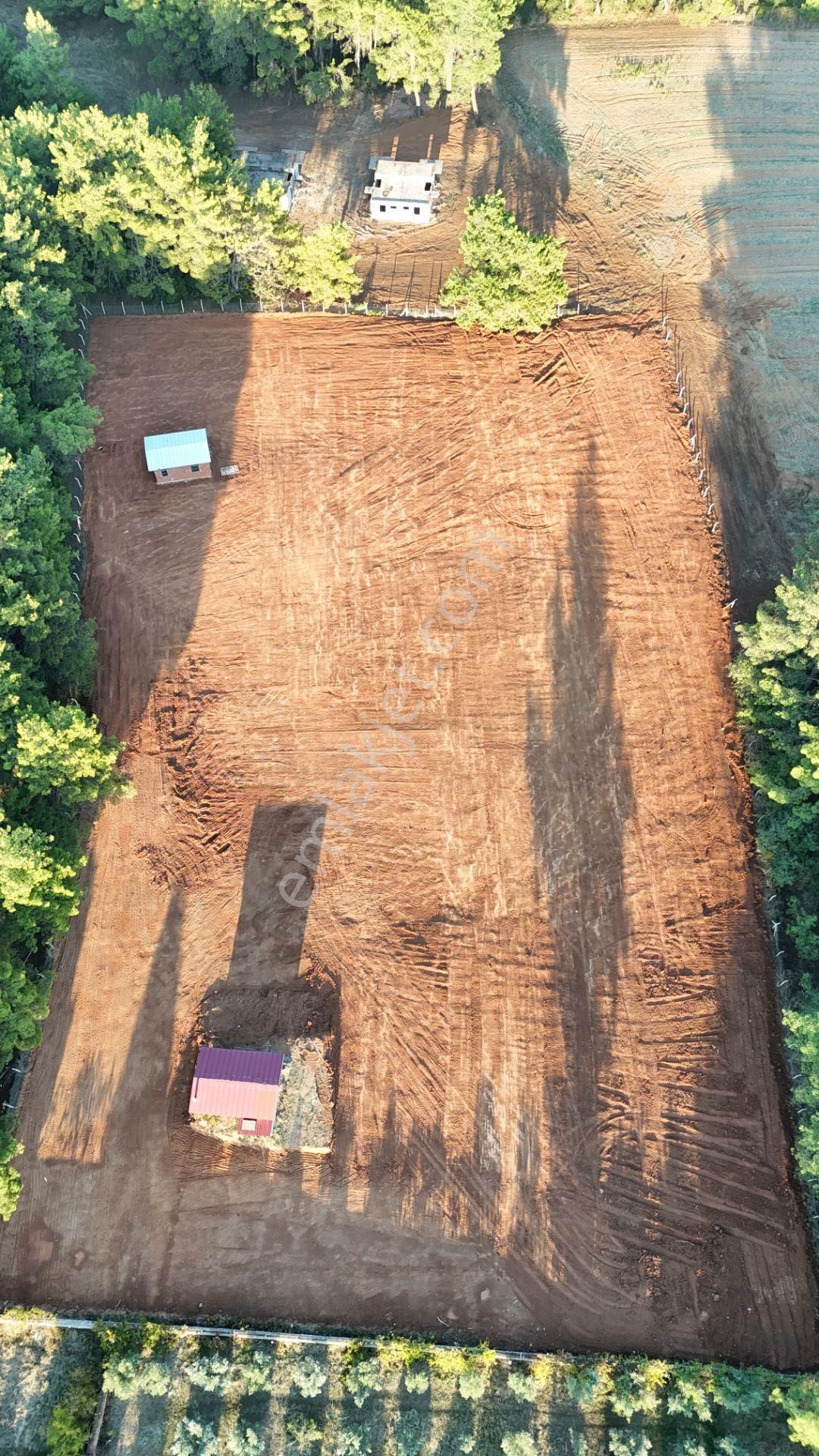 İzmir Ataköy Çamarasında Satılık 210 M2 Elektrik Suyu Olan Harika Bahçeler - Görsel 14