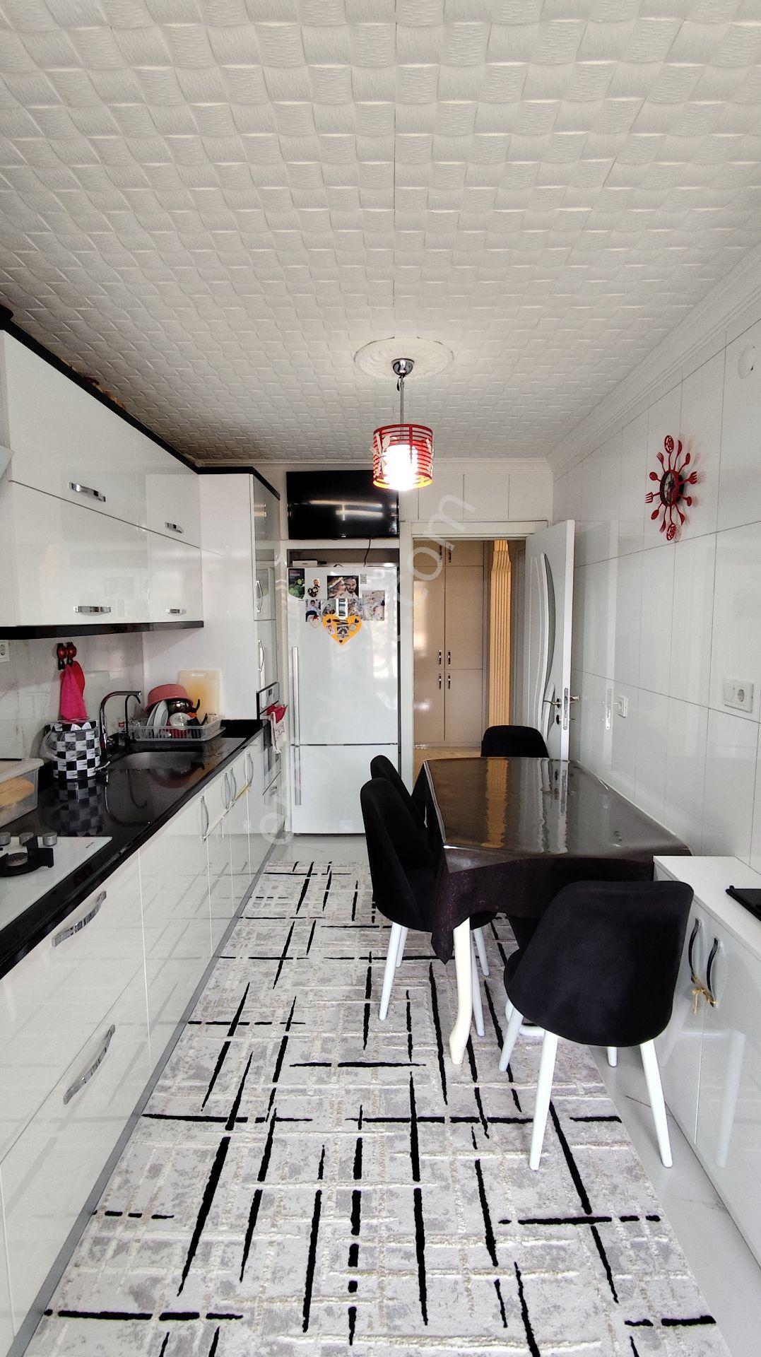 Sivas Merkez Üniversite Toki’de 3+1 Yenilenmiş Satılık Daire - Görsel 28