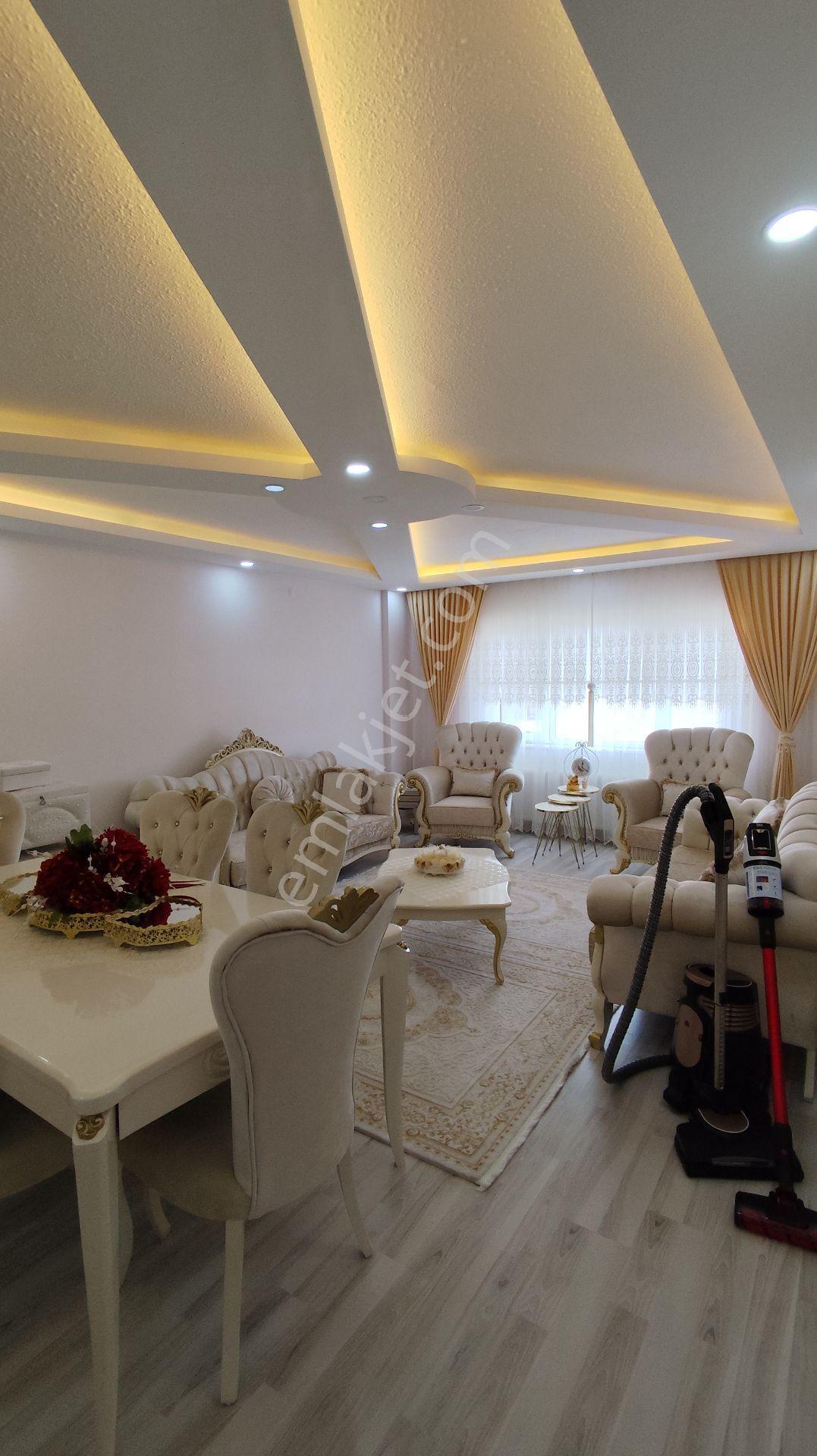 Sivas Merkez Üniversite Toki’de 3+1 Yenilenmiş Satılık Daire