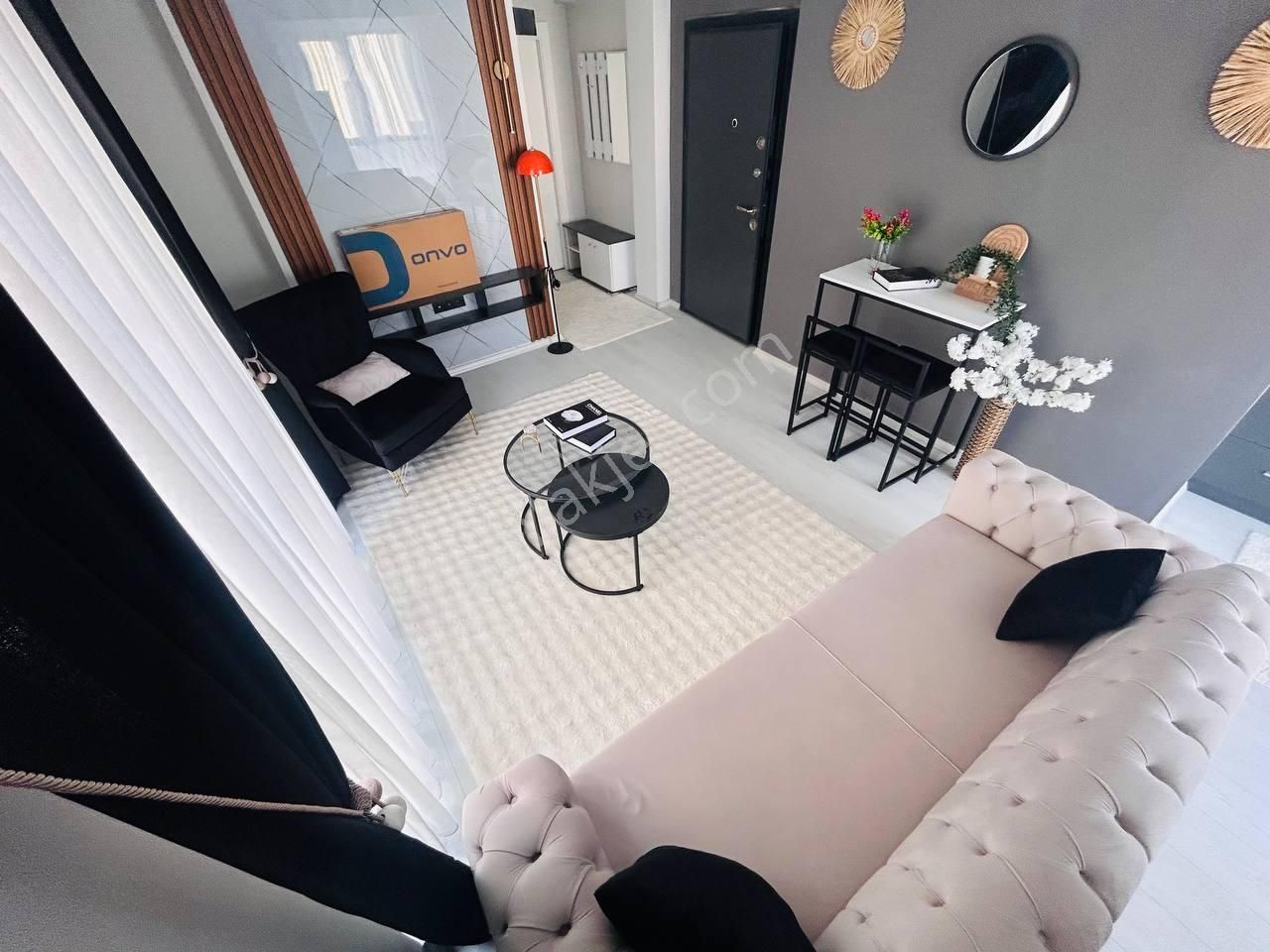 Atakumda Tramvay Yakını Full Eşyalı Satılık Daire - Görsel 11