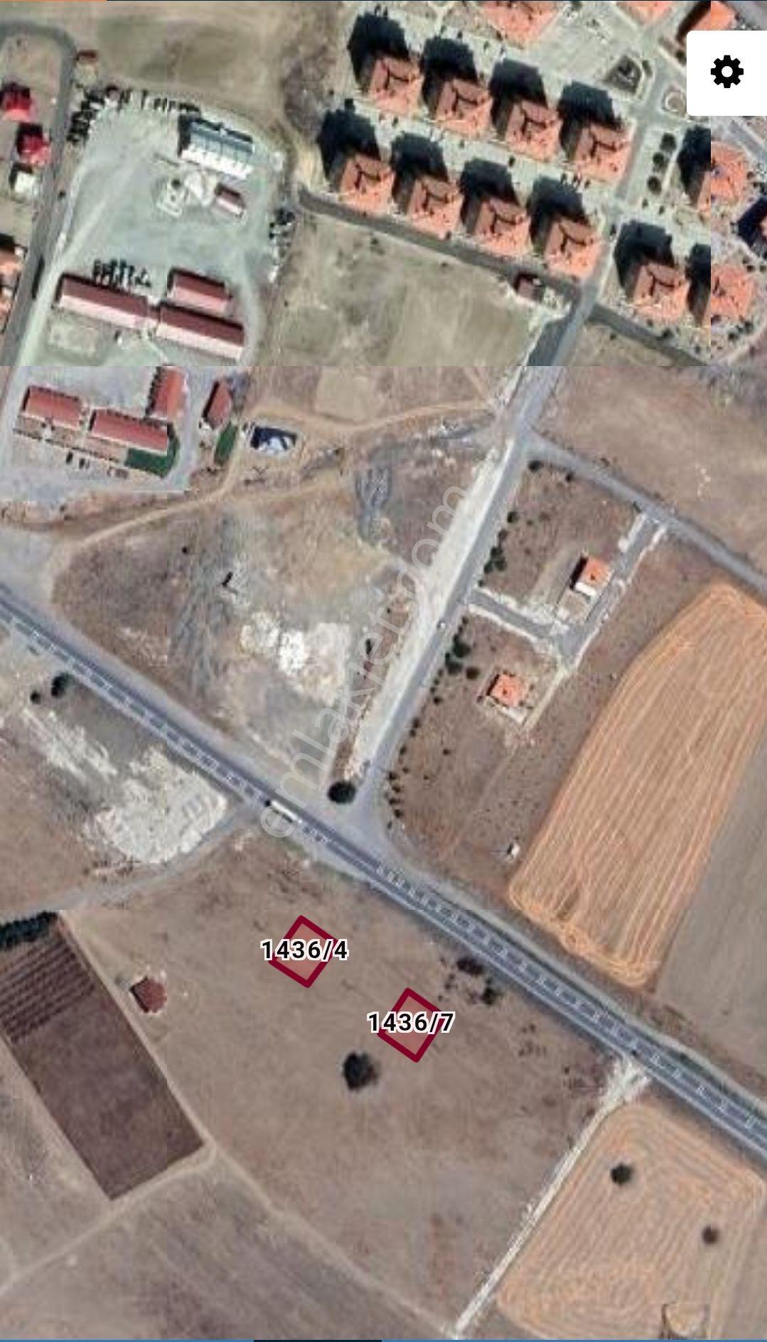 Ana Cadde Üzerinde İmarlı Arsa