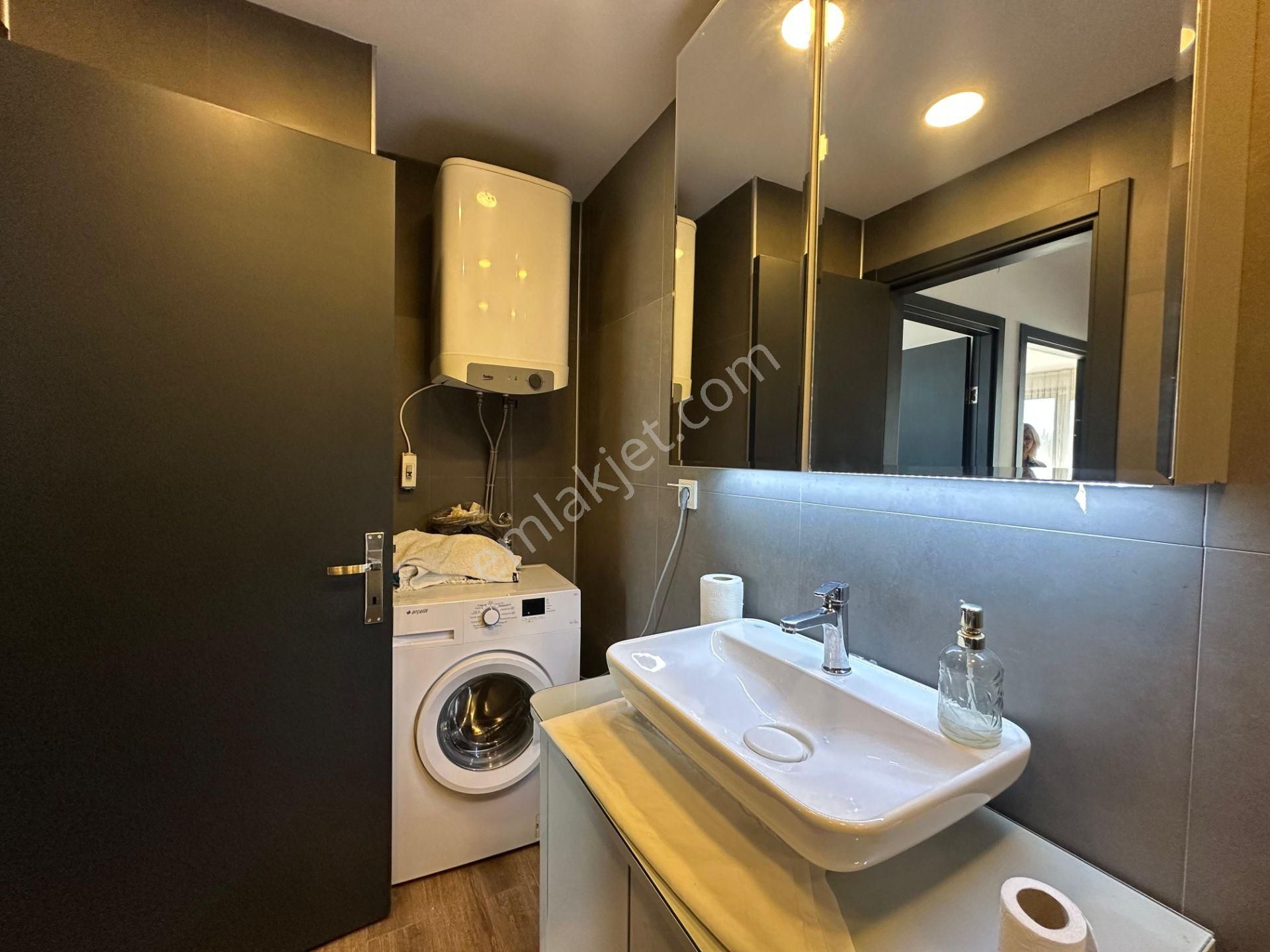 Çanakkale Geyikli'de Deniz Manzaralı, Bahçeli Kiralık Villa! - Görsel 25