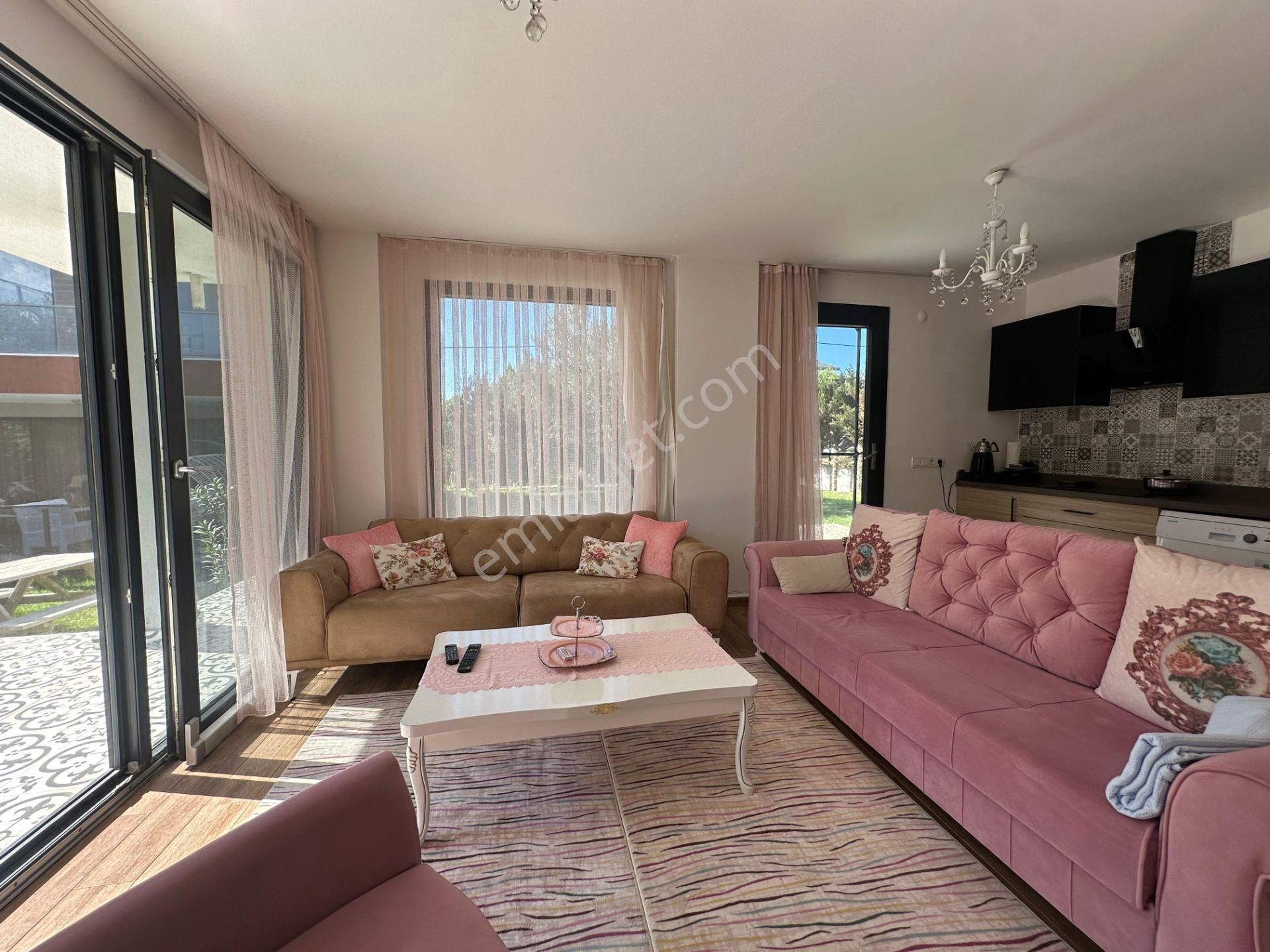 Çanakkale Geyikli'de Deniz Manzaralı, Bahçeli Kiralık Villa! - Görsel 5