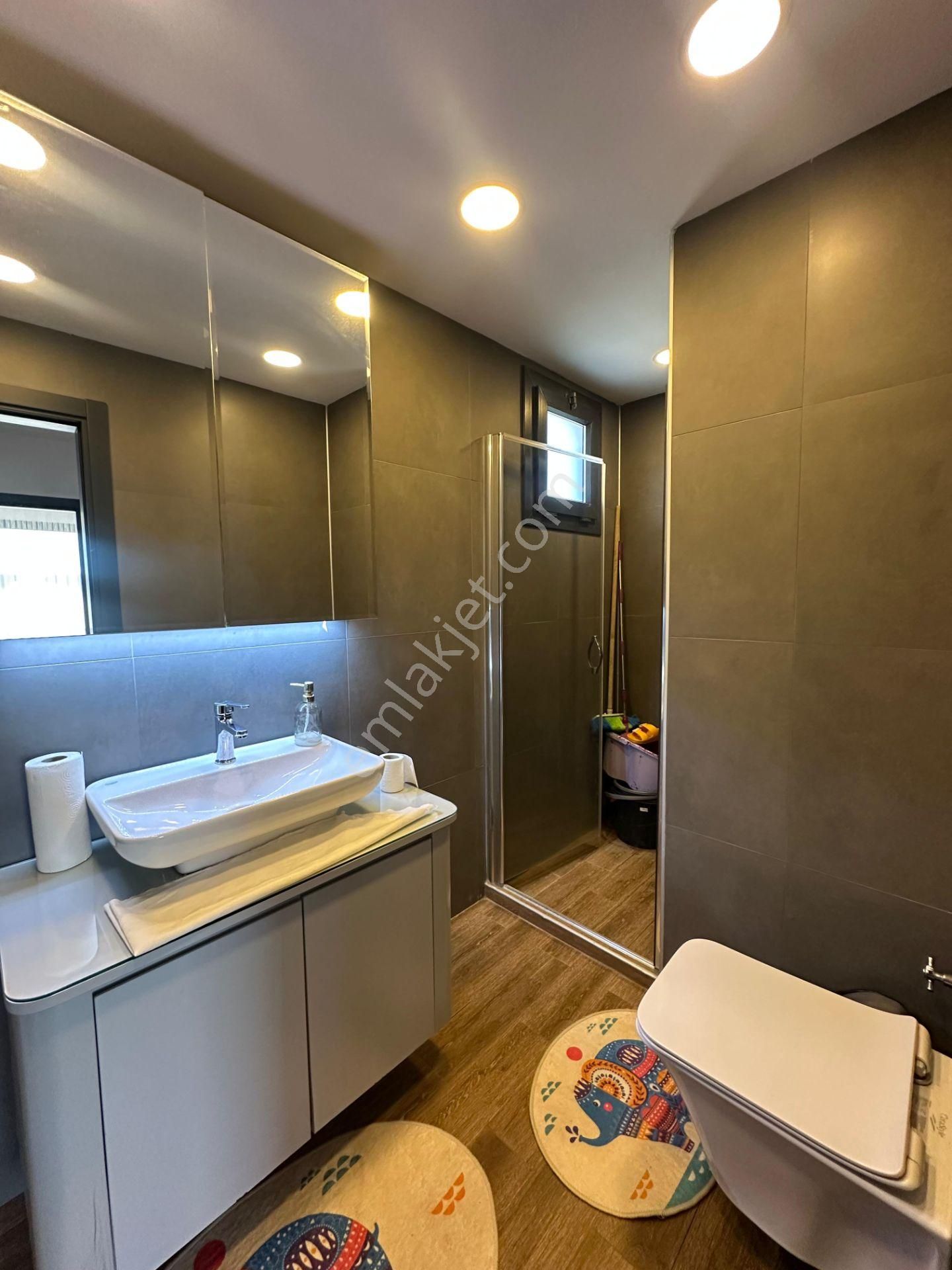 Çanakkale Geyikli'de Deniz Manzaralı, Bahçeli Kiralık Villa! - Görsel 24