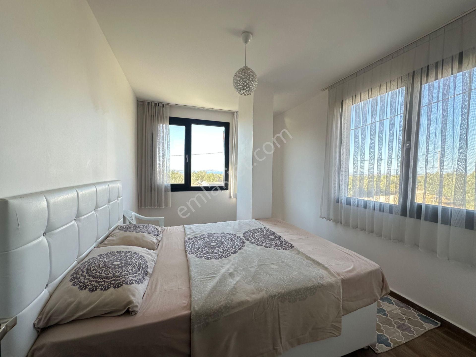 Çanakkale Geyikli'de Deniz Manzaralı, Bahçeli Kiralık Villa! - Görsel 28