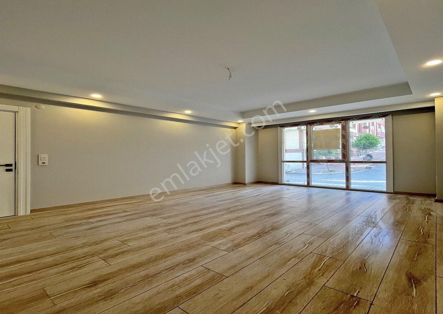 Ebeveyn Banyolu Sıfır Mülkiyetli Metrobüse Yürüme 2+1 Satılık - Görsel 5