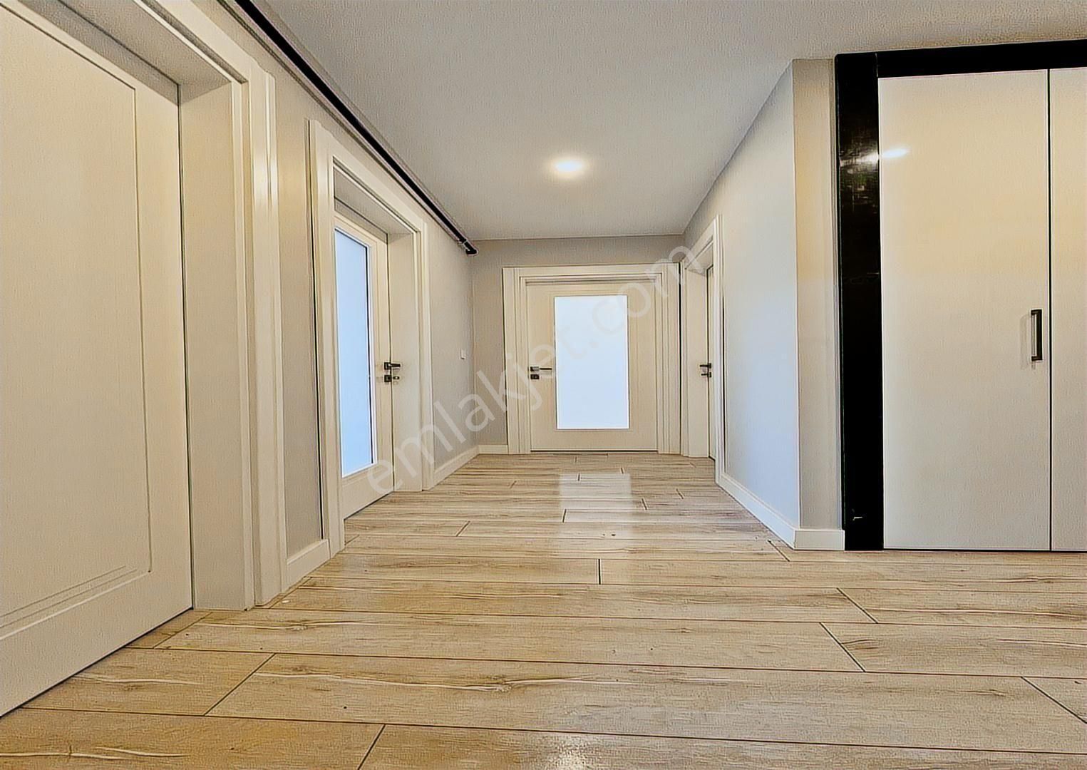 Ebeveyn Banyolu Sıfır Mülkiyetli Metrobüse Yürüme 2+1 Satılık - Görsel 19