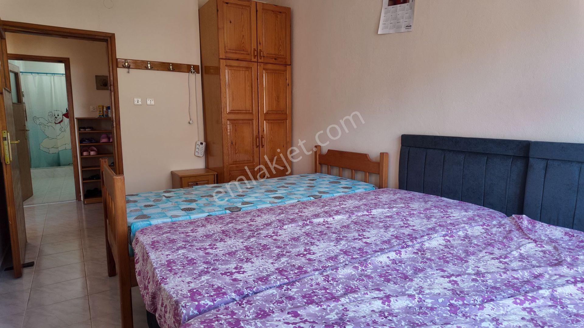 Kızkalesinde Denize Yürüme Mesafesinde Eşyalı Satılık 2+1 Daire - Görsel 16