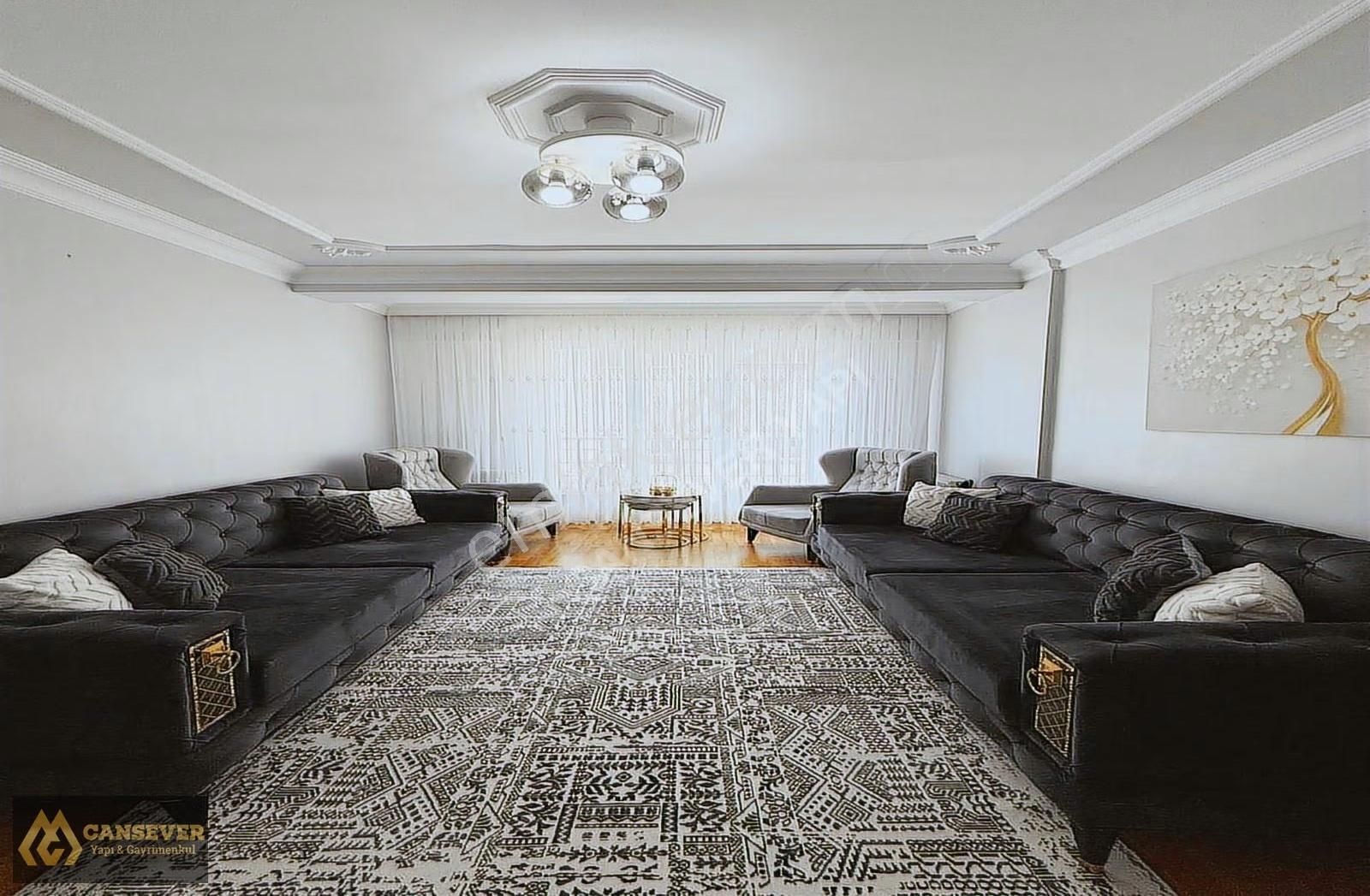 Bahçeşehir Lokasyonun'da Geniş Ve Harika Daire Fırsatı - Görsel 24
