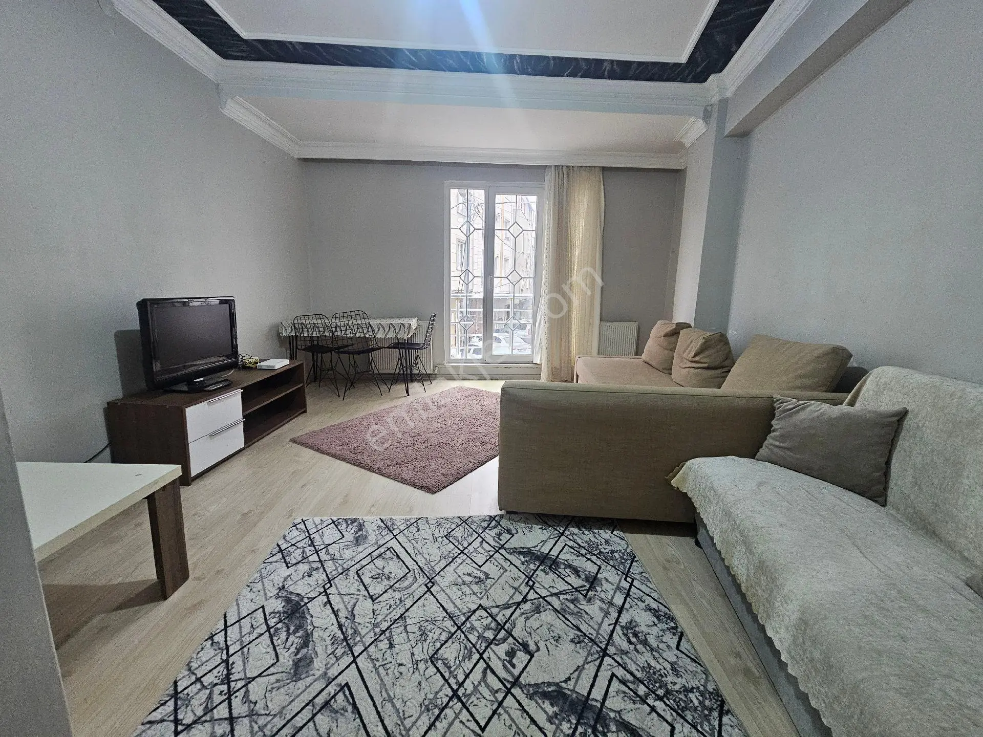 Hürriyet Mahallesi Satılık 1+1 Daire