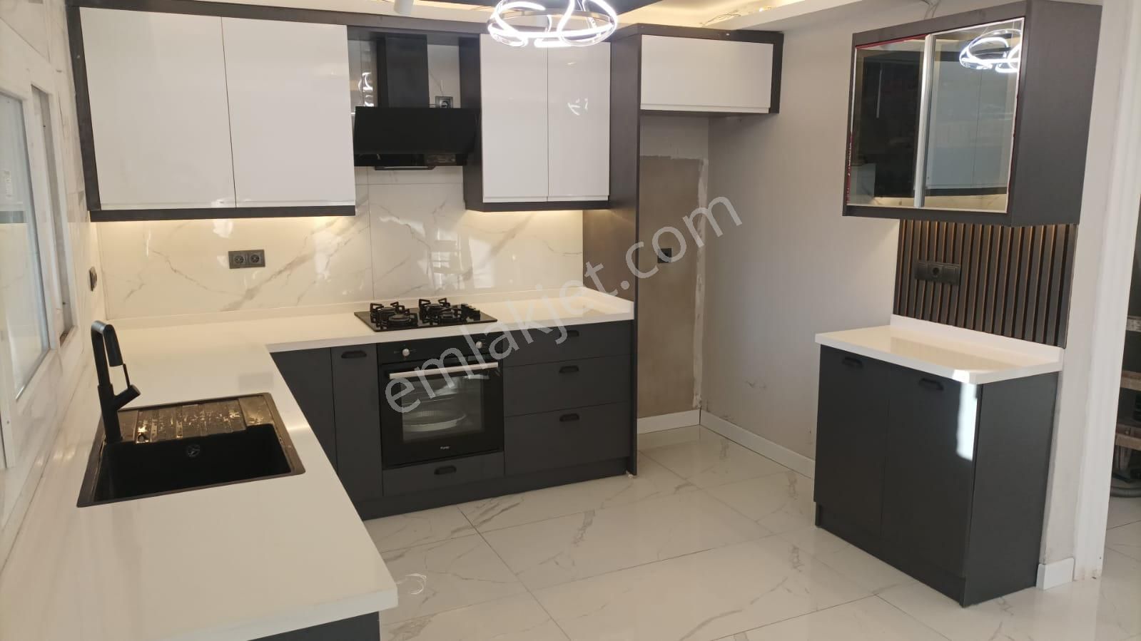 Sahibinden Denize 50m Mesafede 307m2 İçinde Tek Müstakil Villa - Görsel 15