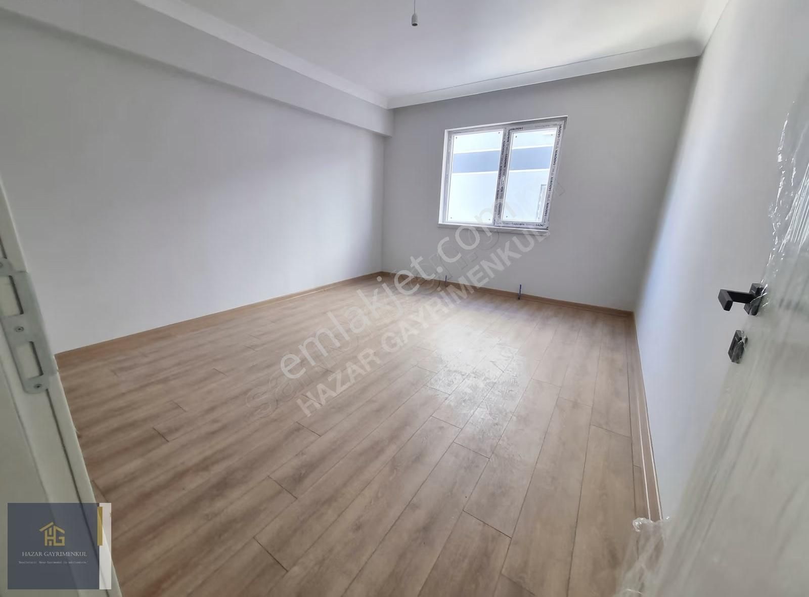 Sincan Yenikente Çarşı İçinde Çok Geniş Daire Arıyanlar İçin 3+1 - Görsel 35