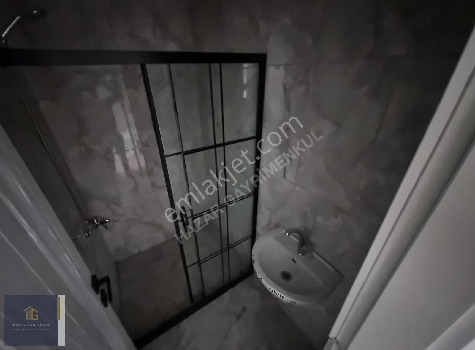 Sincan Yenikente Çarşı İçinde Çok Geniş Daire Arıyanlar İçin 3+1 - Görsel 28