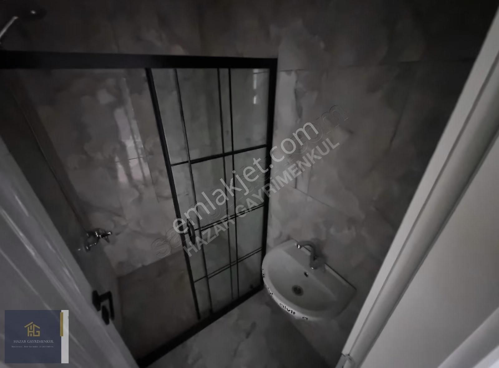 Sincan Yenikente Çarşı İçinde Çok Geniş Daire Arıyanlar İçin 3+1 - Görsel 34