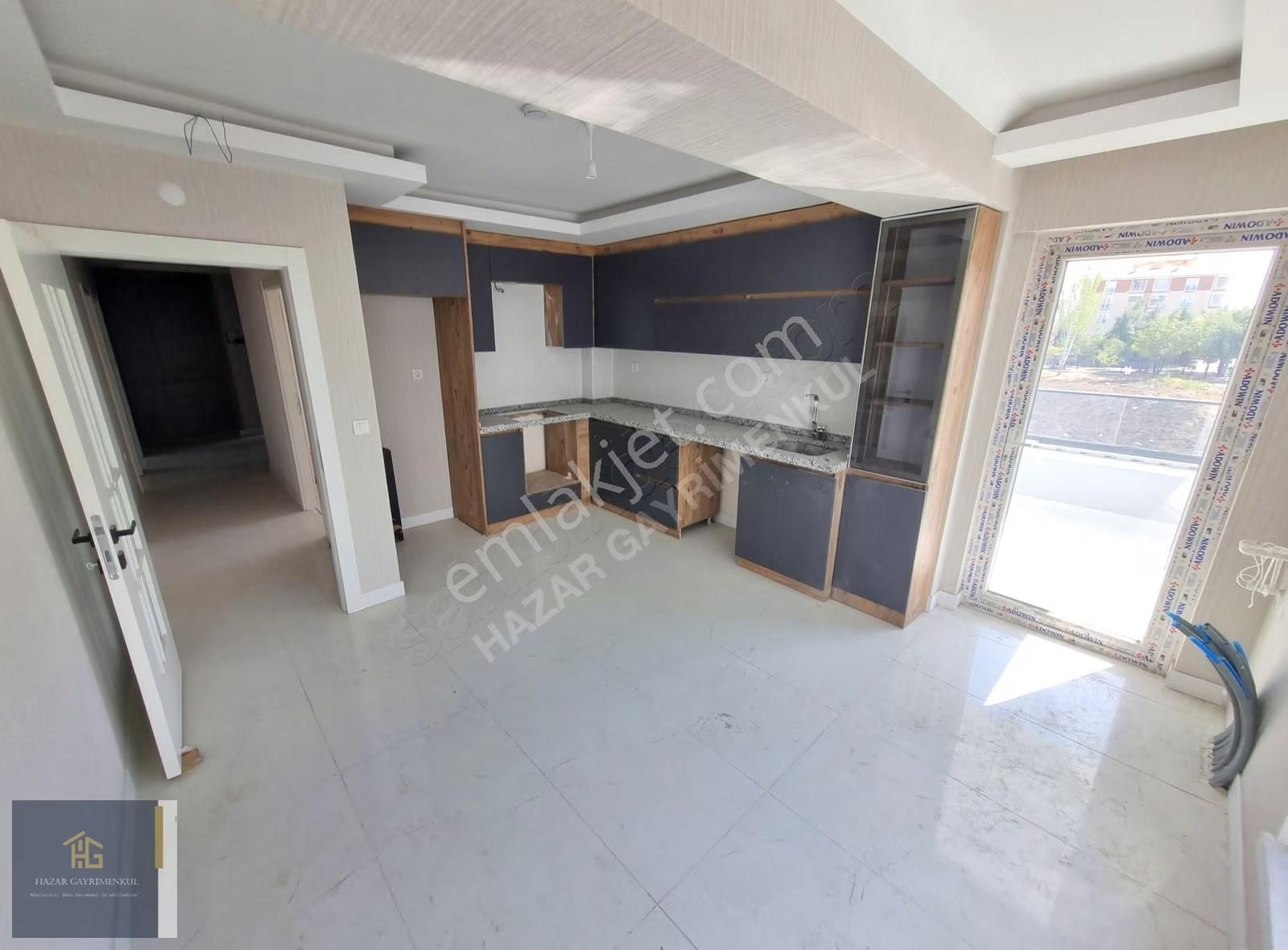 Sincan Yenikente Çarşı İçinde Çok Geniş Daire Arıyanlar İçin 3+1 - Görsel 12