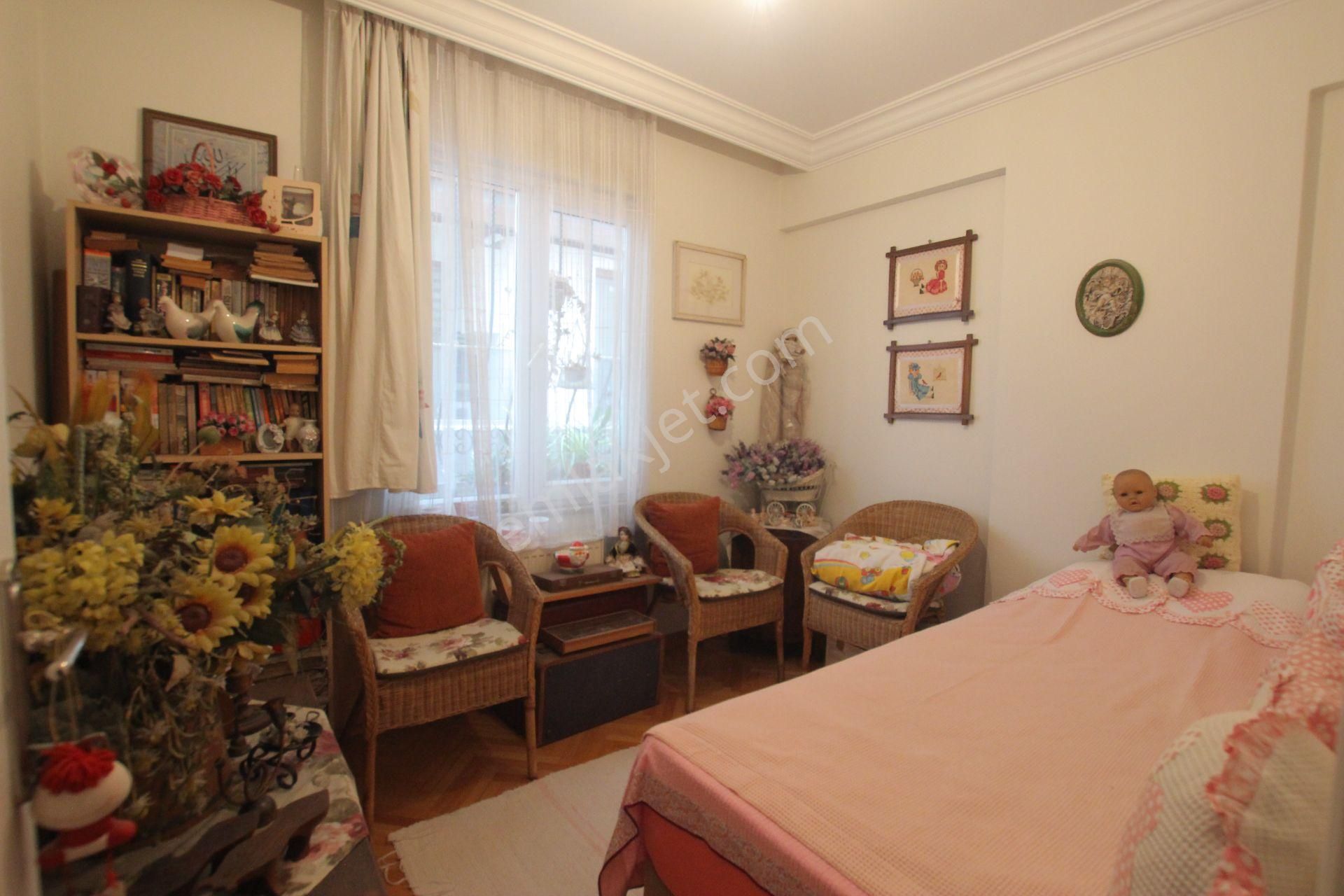 Minüse Caddesine Yakın, Geniş, Ferah, İyi Konumlu 3+1 Satılık - Görsel 22