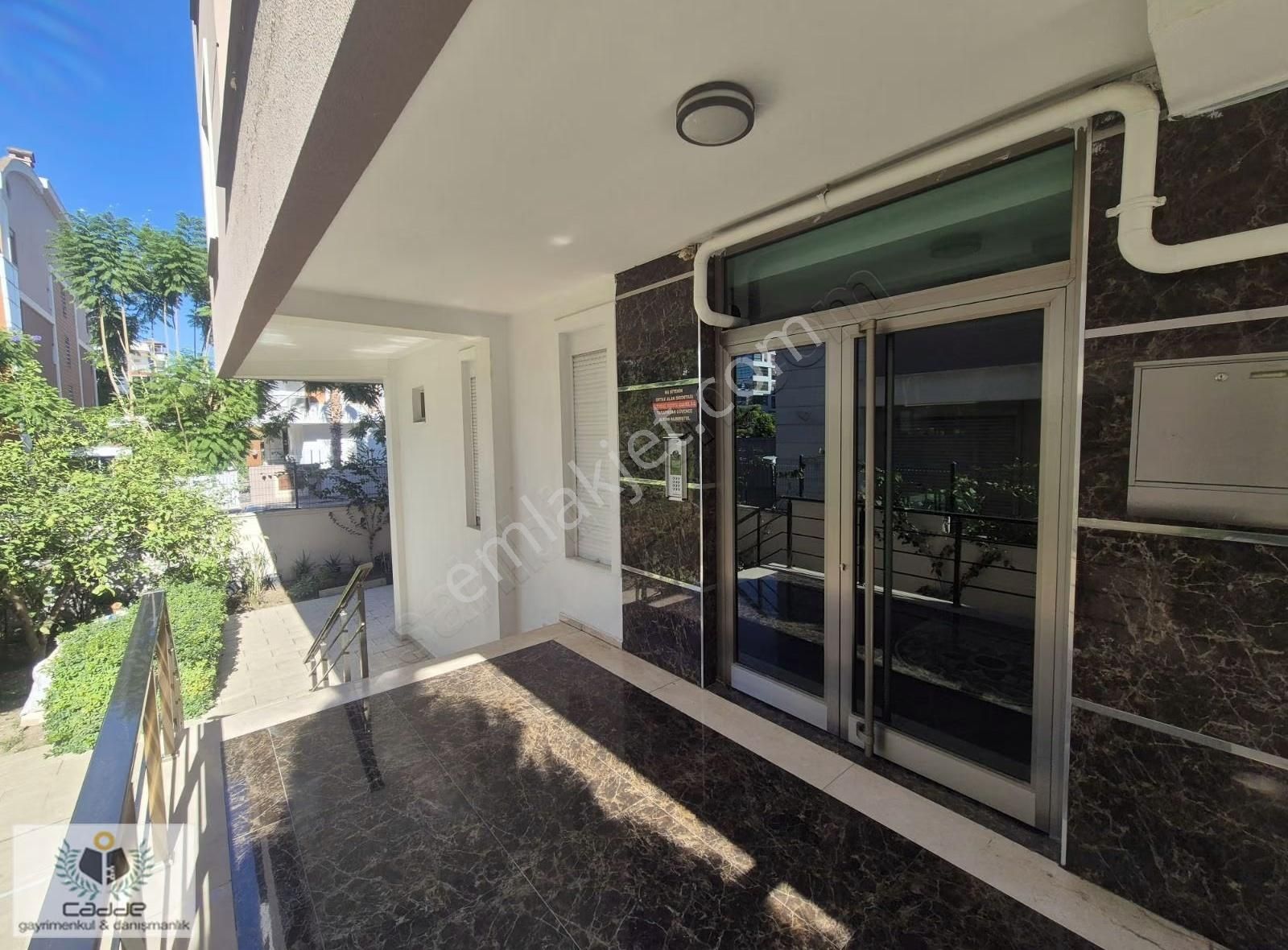 Sahil'e 250 Metre Mesafede Süper Lüks Satılık 2+1 Eşyalı Daire - Görsel 4
