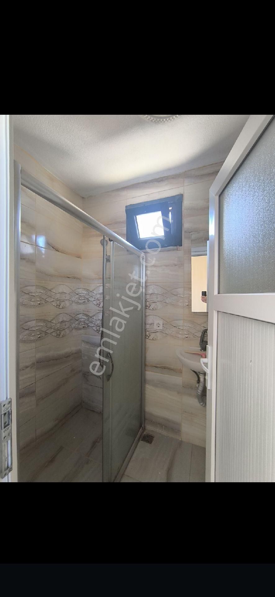 Sultanveyli Necipfazil Da Acil Satilik Kelepir Daire - Görsel 12