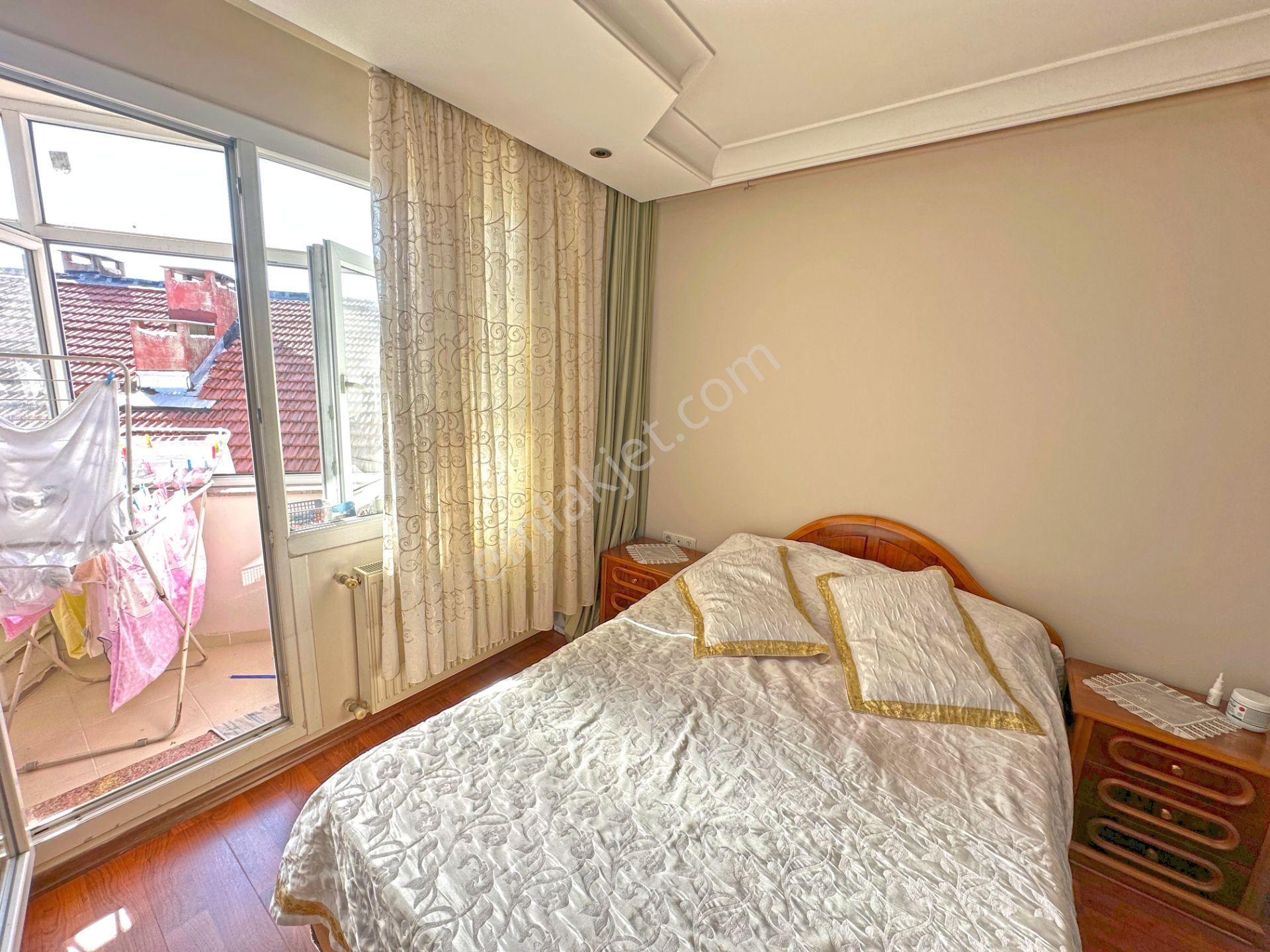 Bahçelievler Siyavuşpaşa'da 140 M2 Geniş 3+1 İskanlı Daire - Görsel 22