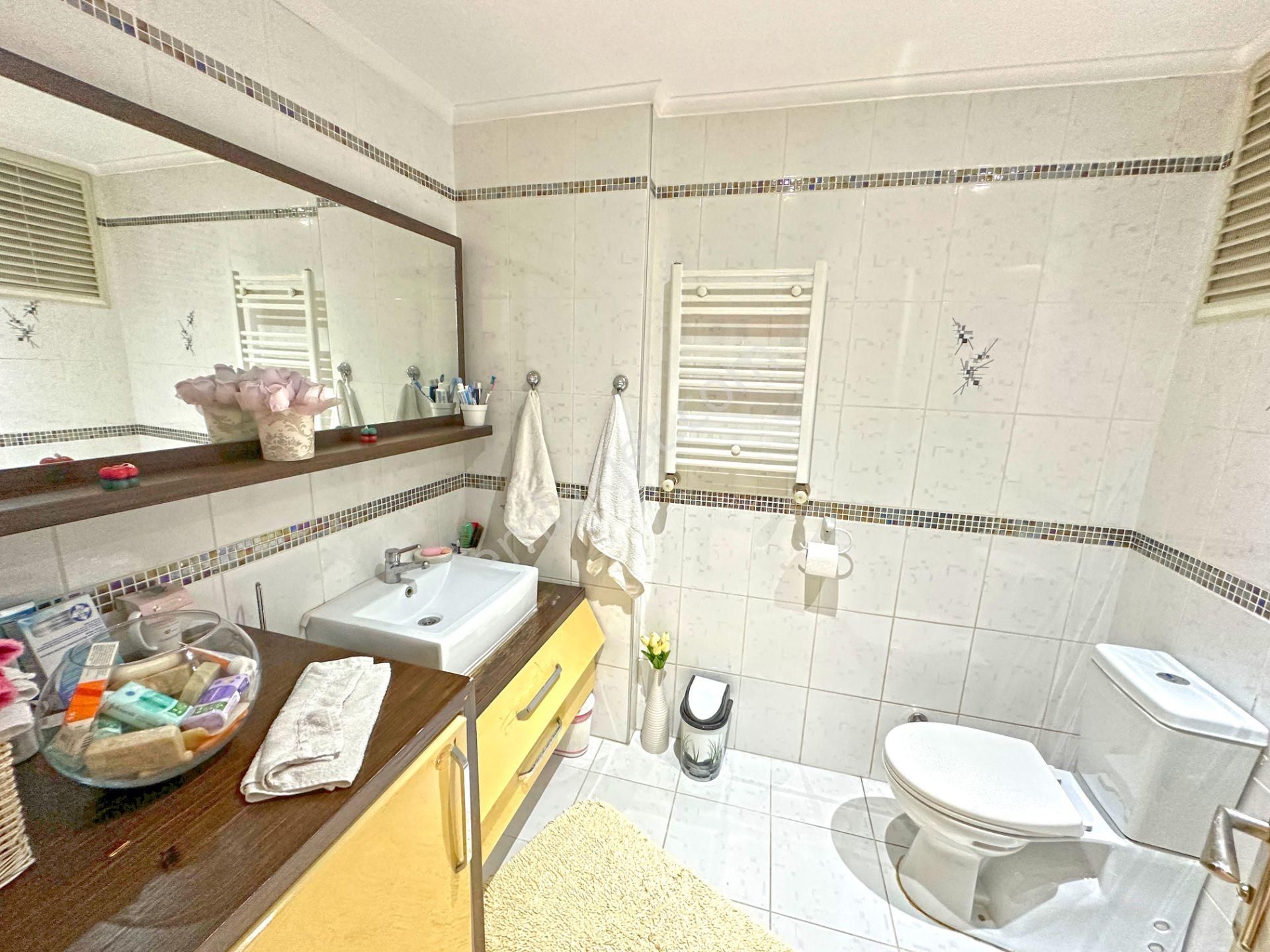 Bahçelievler Siyavuşpaşa'da 140 M2 Geniş 3+1 İskanlı Daire - Görsel 13