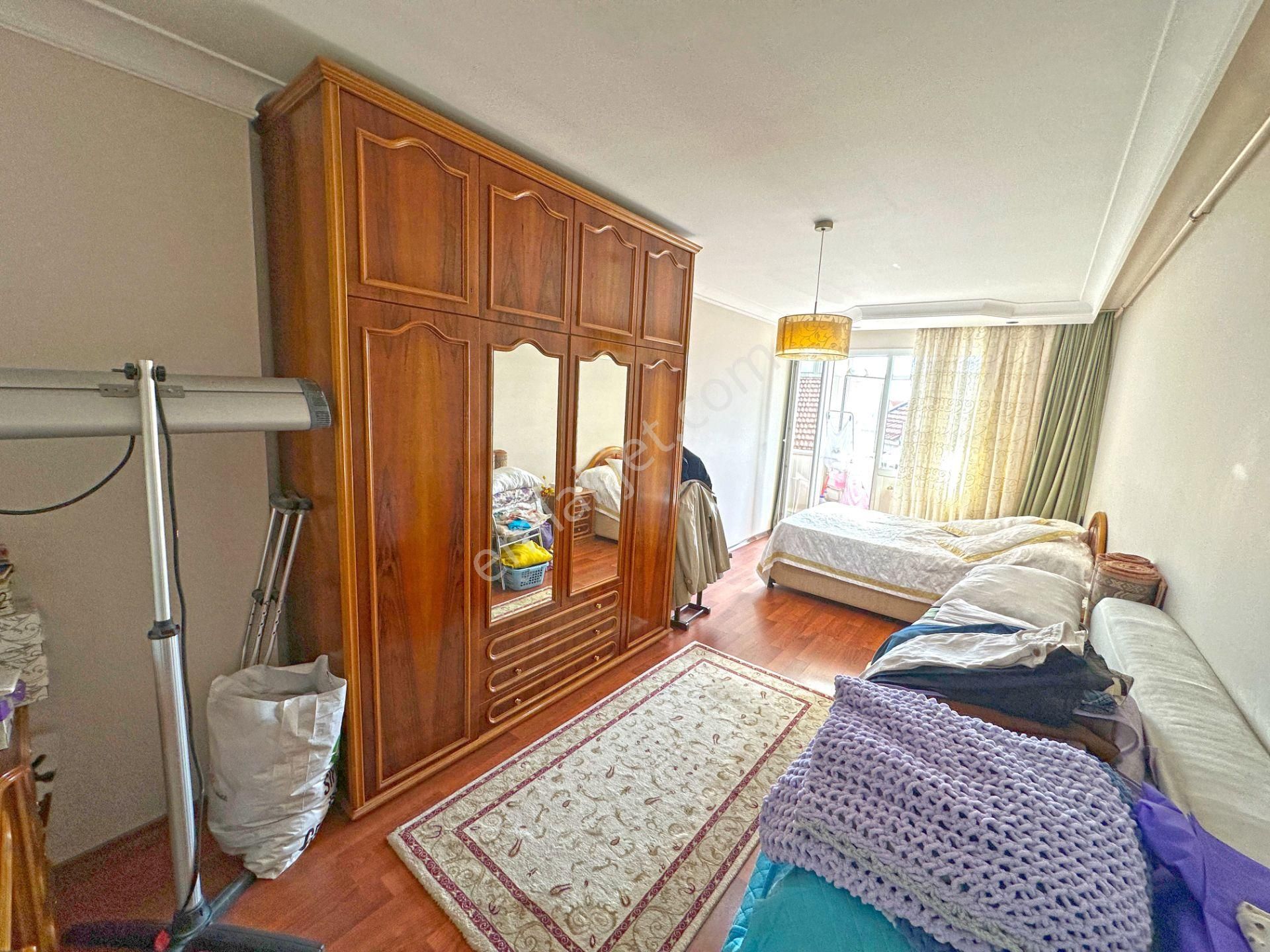 Bahçelievler Siyavuşpaşa'da 140 M2 Geniş 3+1 İskanlı Daire - Görsel 18