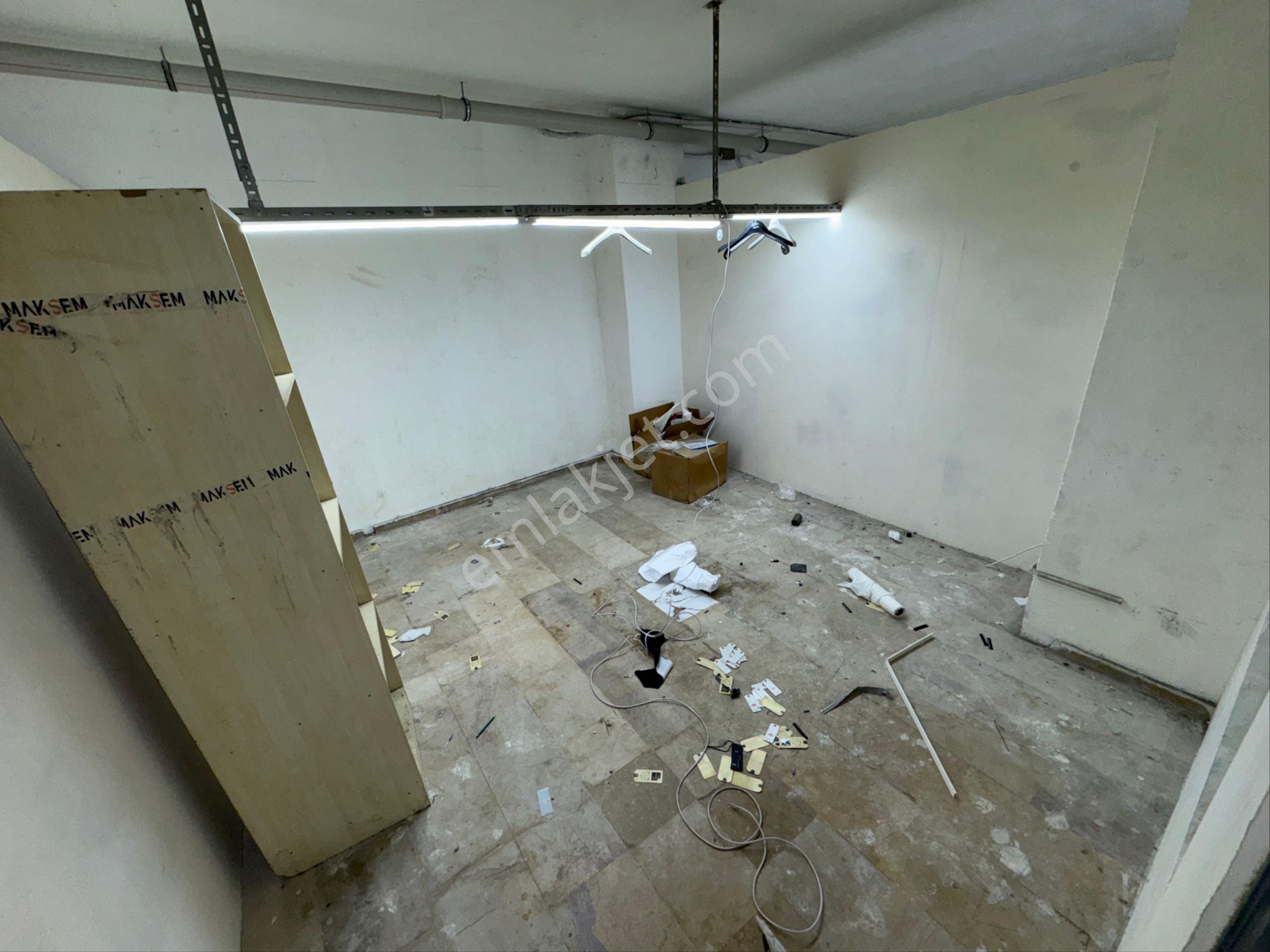 Zaferyapıdan Kiralıkdükkan 300m2 Sanayielektrikli İşhanı 7/24 Çalışma İstanbul Sultangazi Cebecimhde - Görsel 13