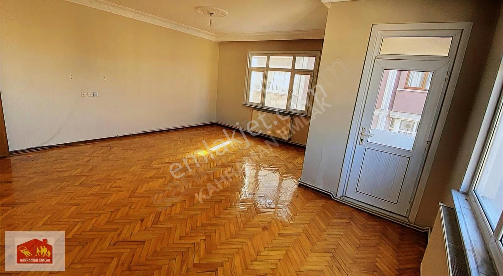 Kaynarca'da Çarşıya Marmaray'a Yakın 3+1 Geniş Daire - Görsel 10