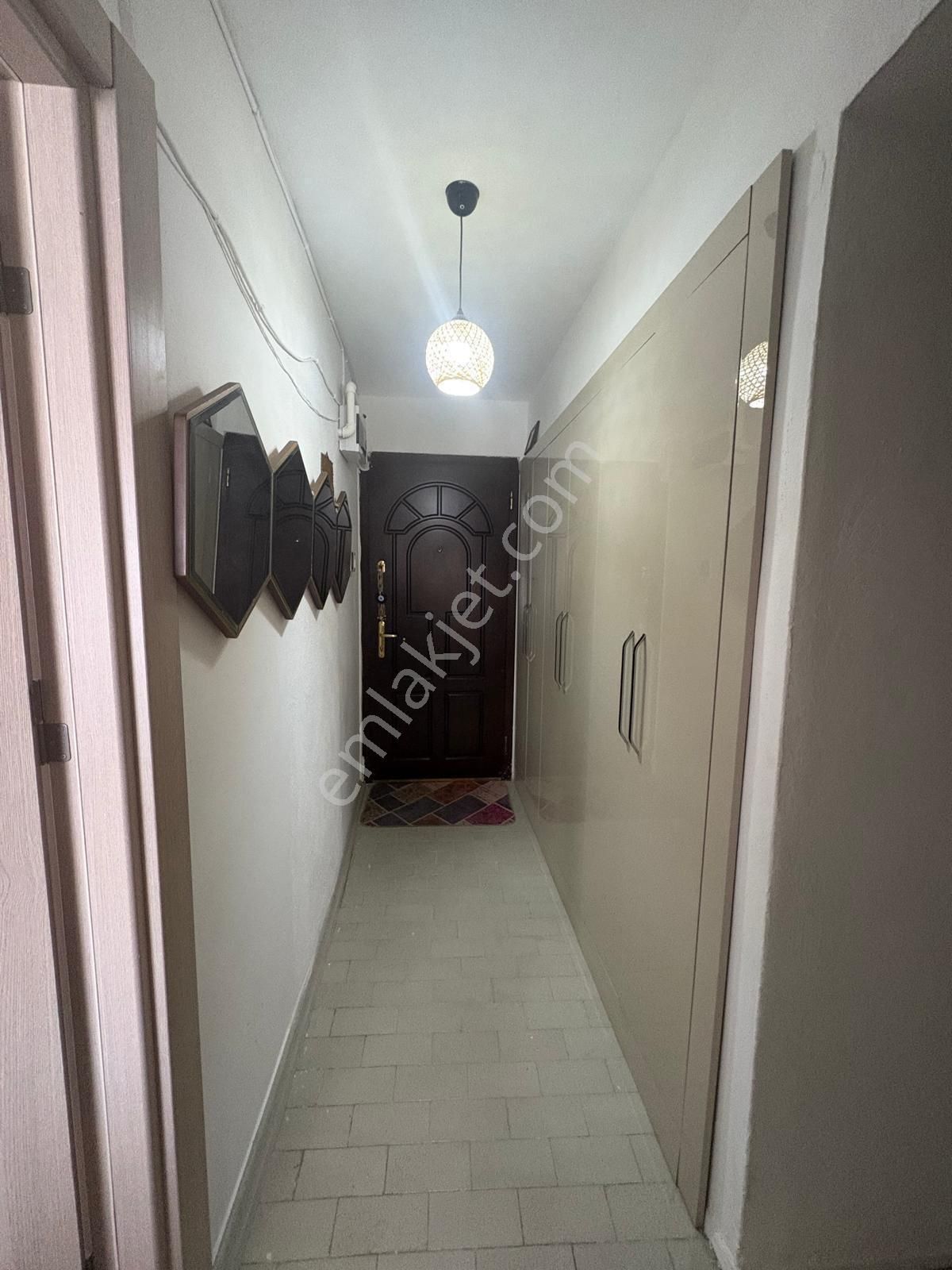 Bornova Merkezde Tertemiz Satılık 3+1 Daire - Görsel 6