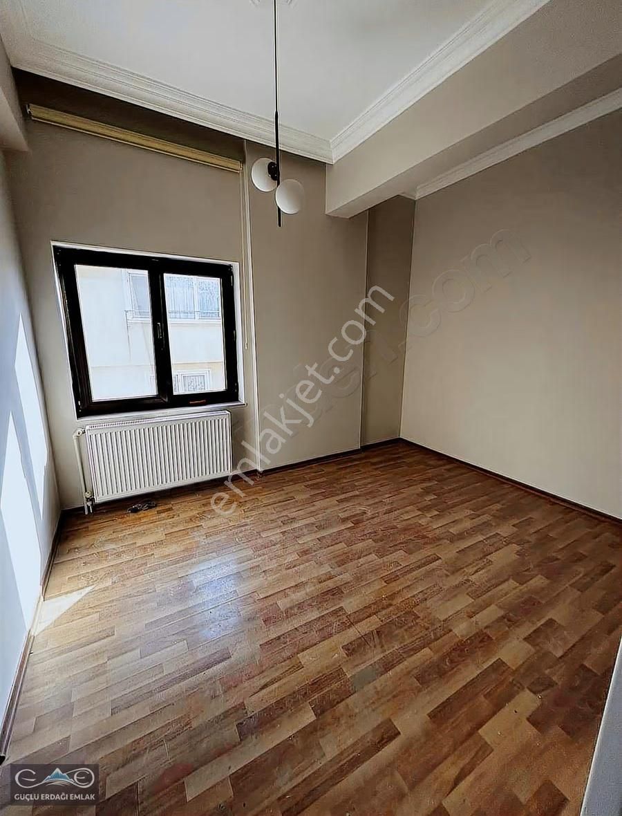 Güçlü Erdağı'dan Satılık Villa 570m2 Arsa İçinde - Görsel 11