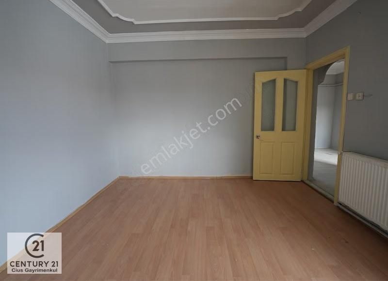 C21 Cius; Yunus Emre Parkı Civarı Cadde Üzeri 3+1 Satılık Daire - Görsel 7