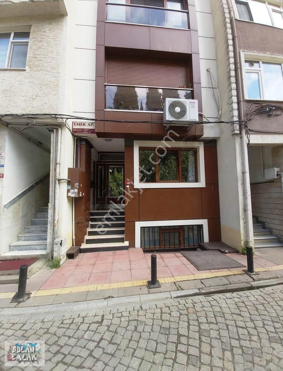 Bulan'dan Ortaköy'de Genç Binada Caddeye Yakın 1+1 Yüksek Giriş - Görsel 30