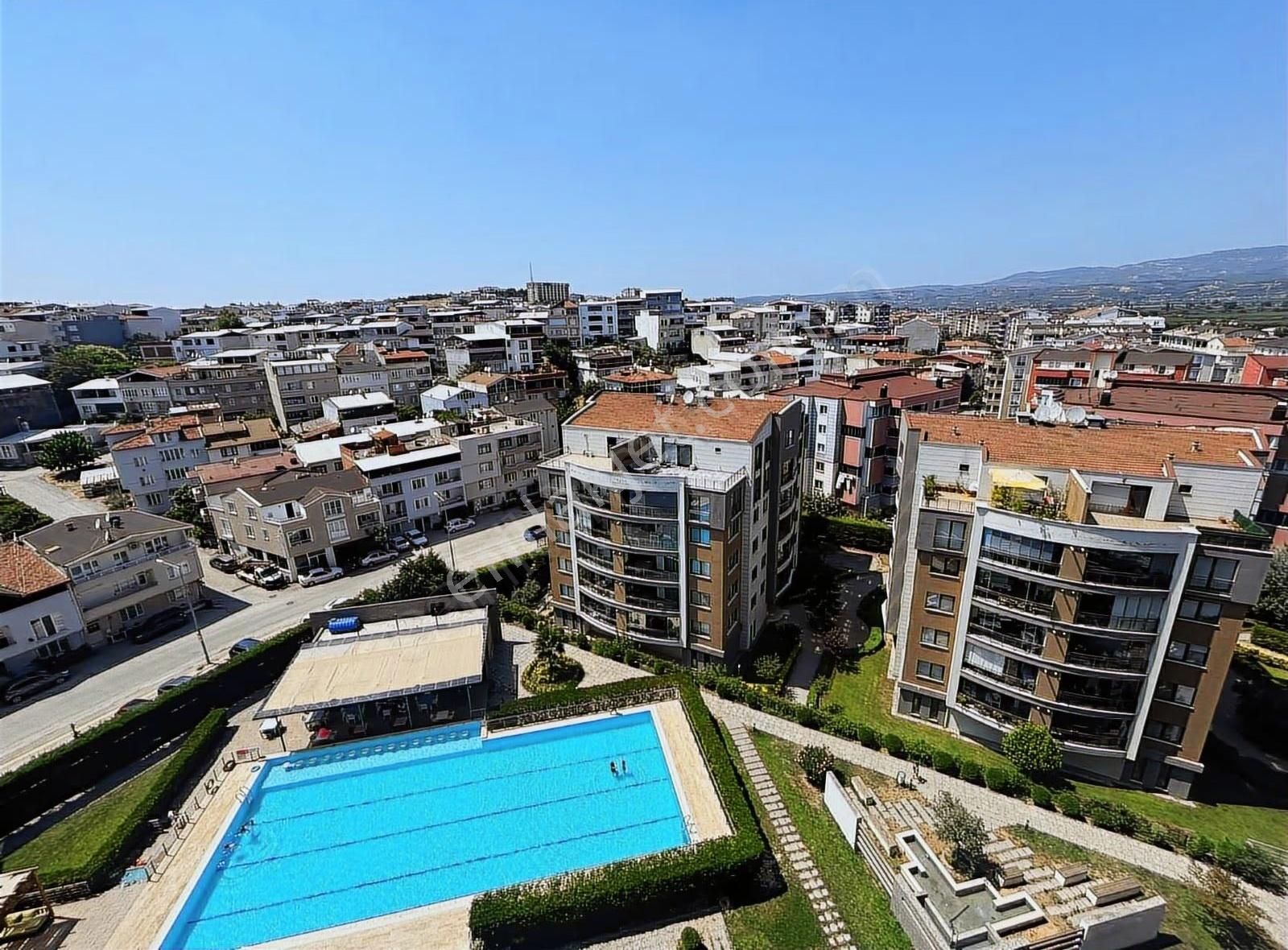 Yunuseli Mah.yenihayat Site İçerisinde Satılık 3+1 Daire