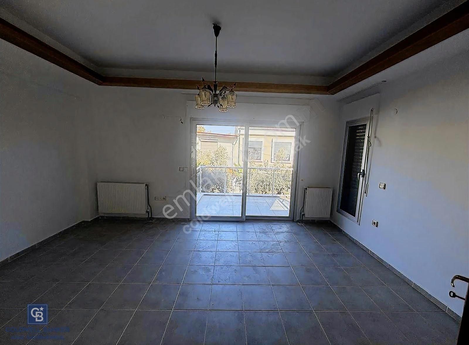 Urla Zeytinalanı Çamlıçay'da Satılık Villa - Görsel 30