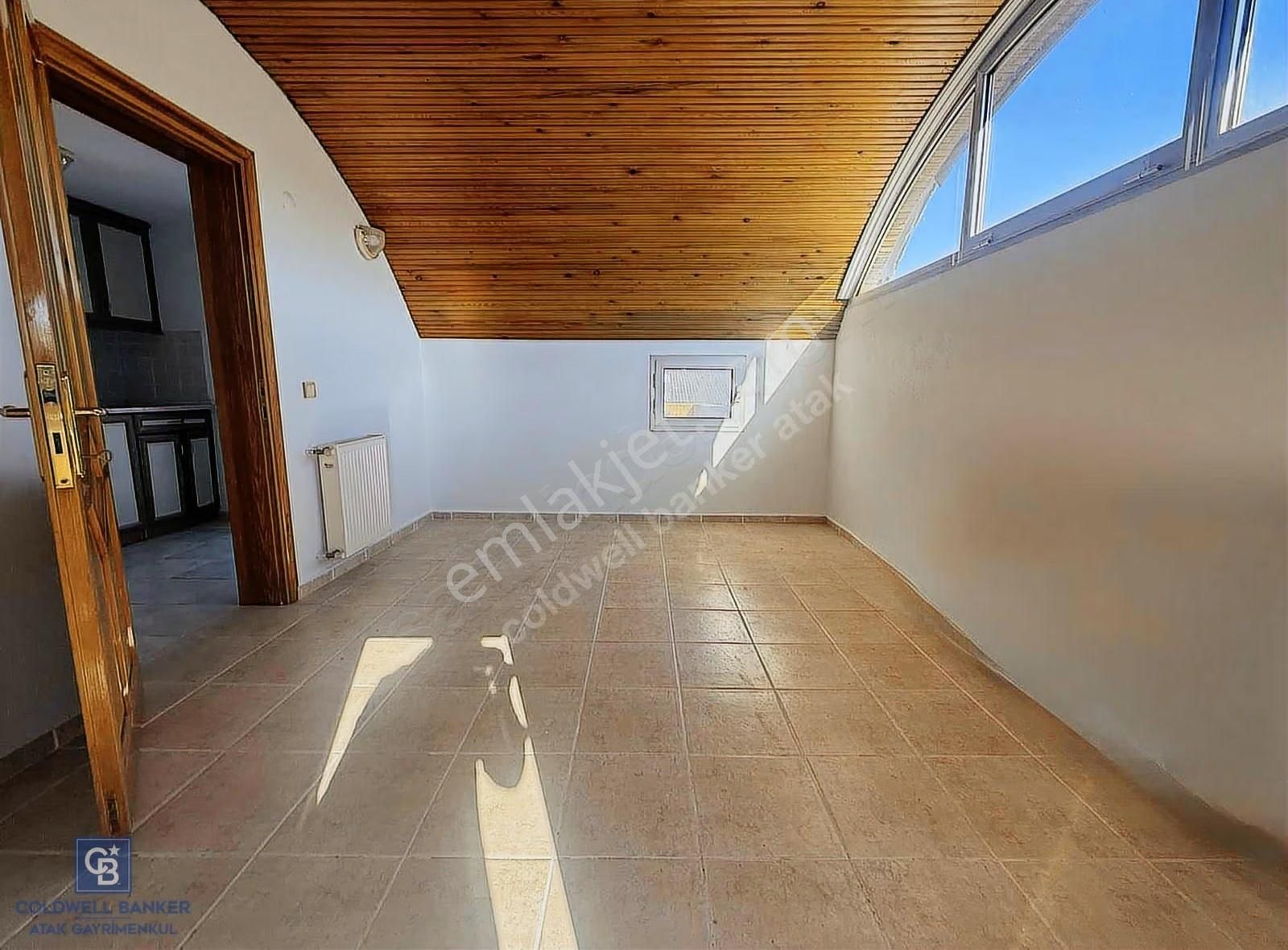 Urla Zeytinalanı Çamlıçay'da Satılık Villa - Görsel 21