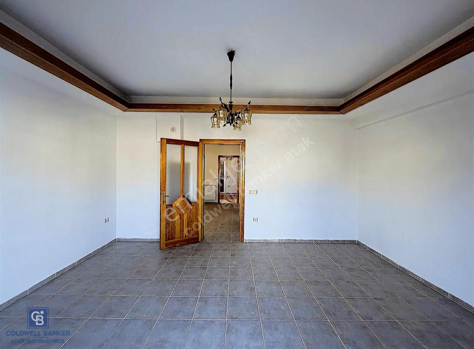 Urla Zeytinalanı Çamlıçay'da Satılık Villa - Görsel 19