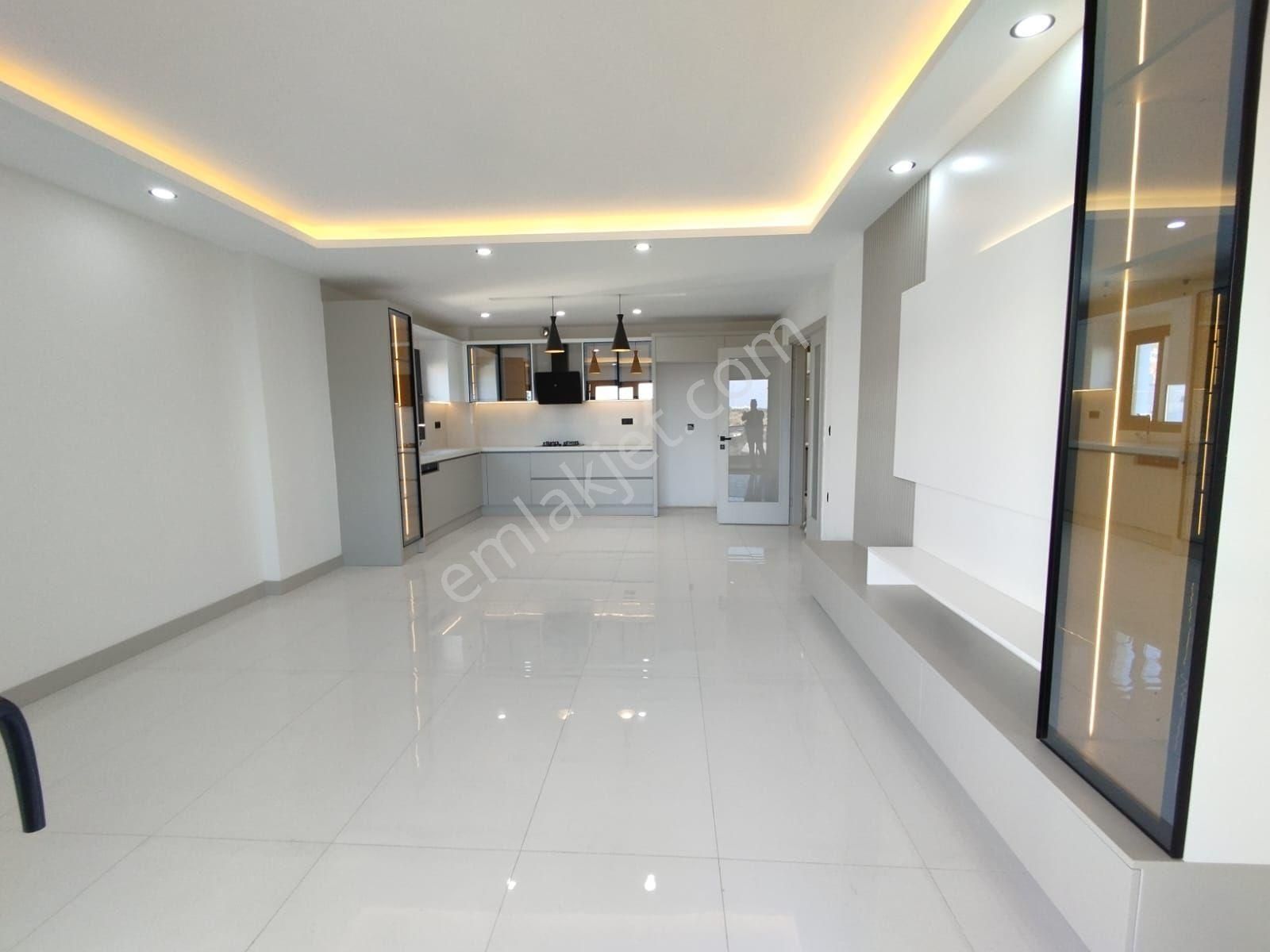 Kuşadası Değirmendere Mah Yeni Modern 2+1 3+1 Satılık Daireler - Görsel 16