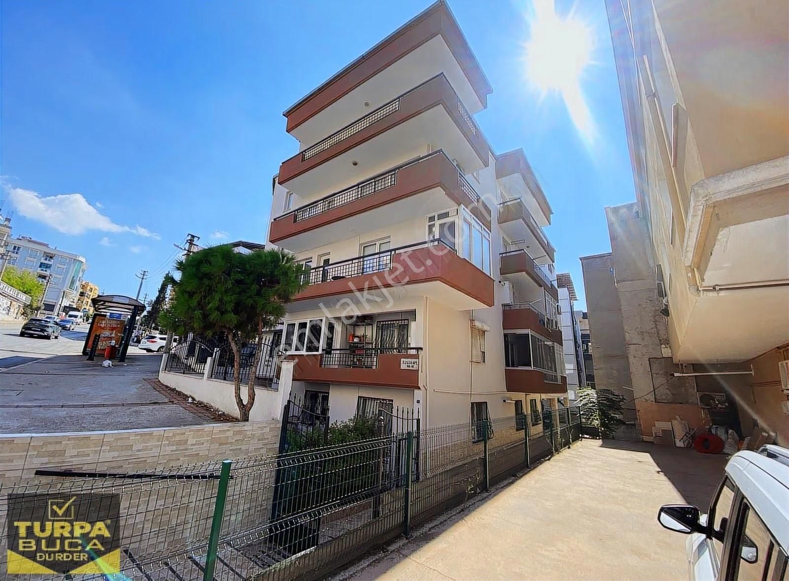 Işıklı Park Yakınıı 3+1 Lüks Daire 2 Balkon Ve Kendine Ait Bahçe - Görsel 23