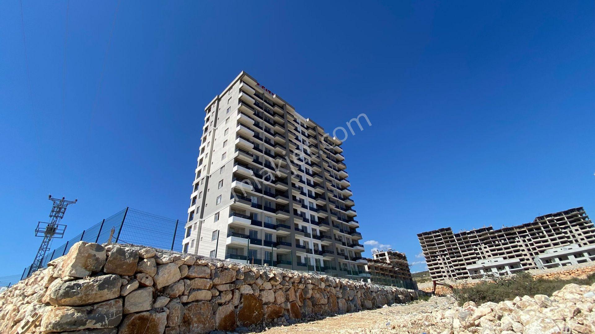 Ayaşta Deniz Manzaralı Havuzlu Site İçerisinde 1+1 Satılık Daire - Görsel 13