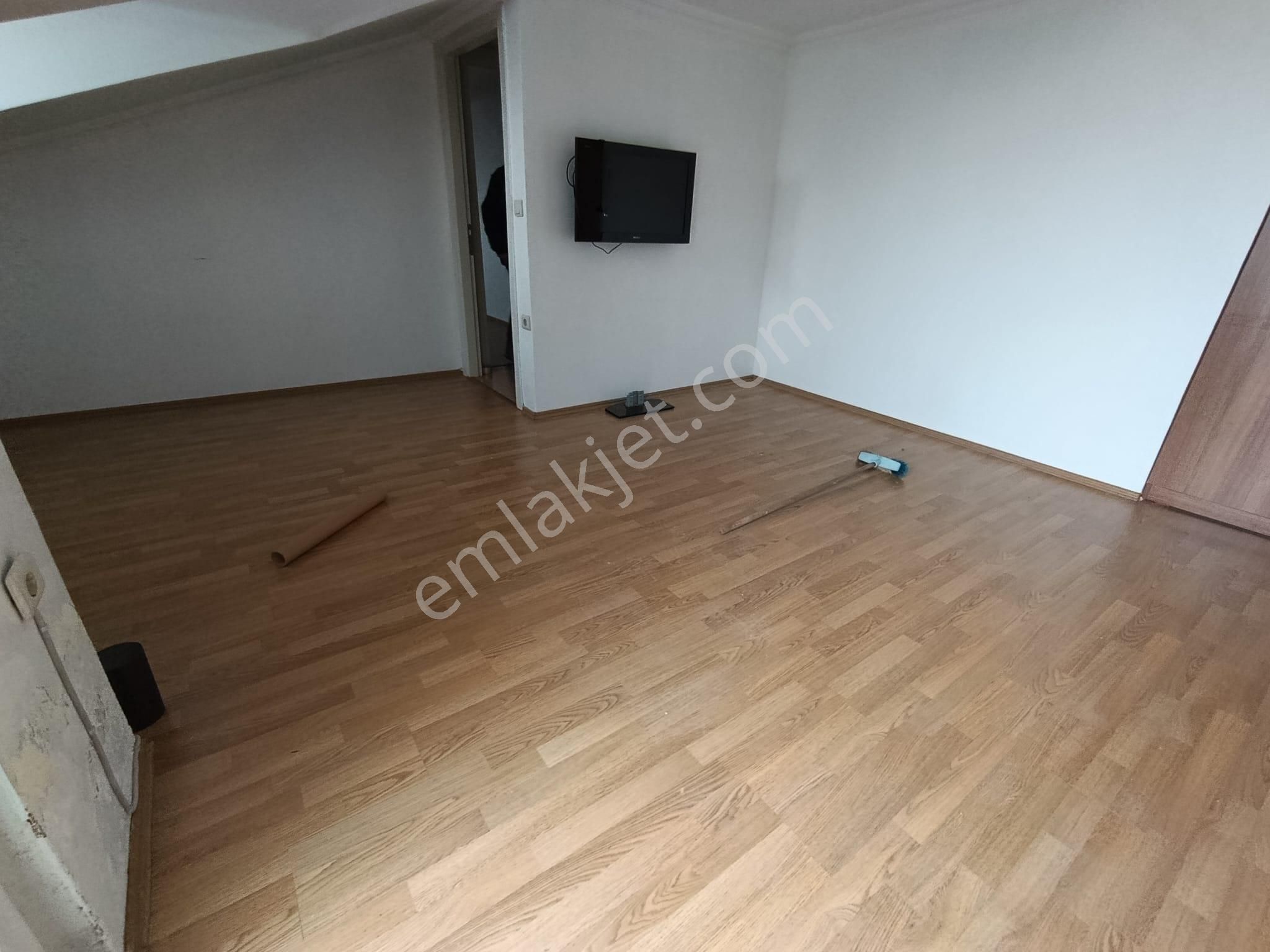 3+1 Taşınmaya Hazır Dublex Daire - 2 Banyo - Balkonlu & Teraslı - Karanlık Odasız - Görsel 10