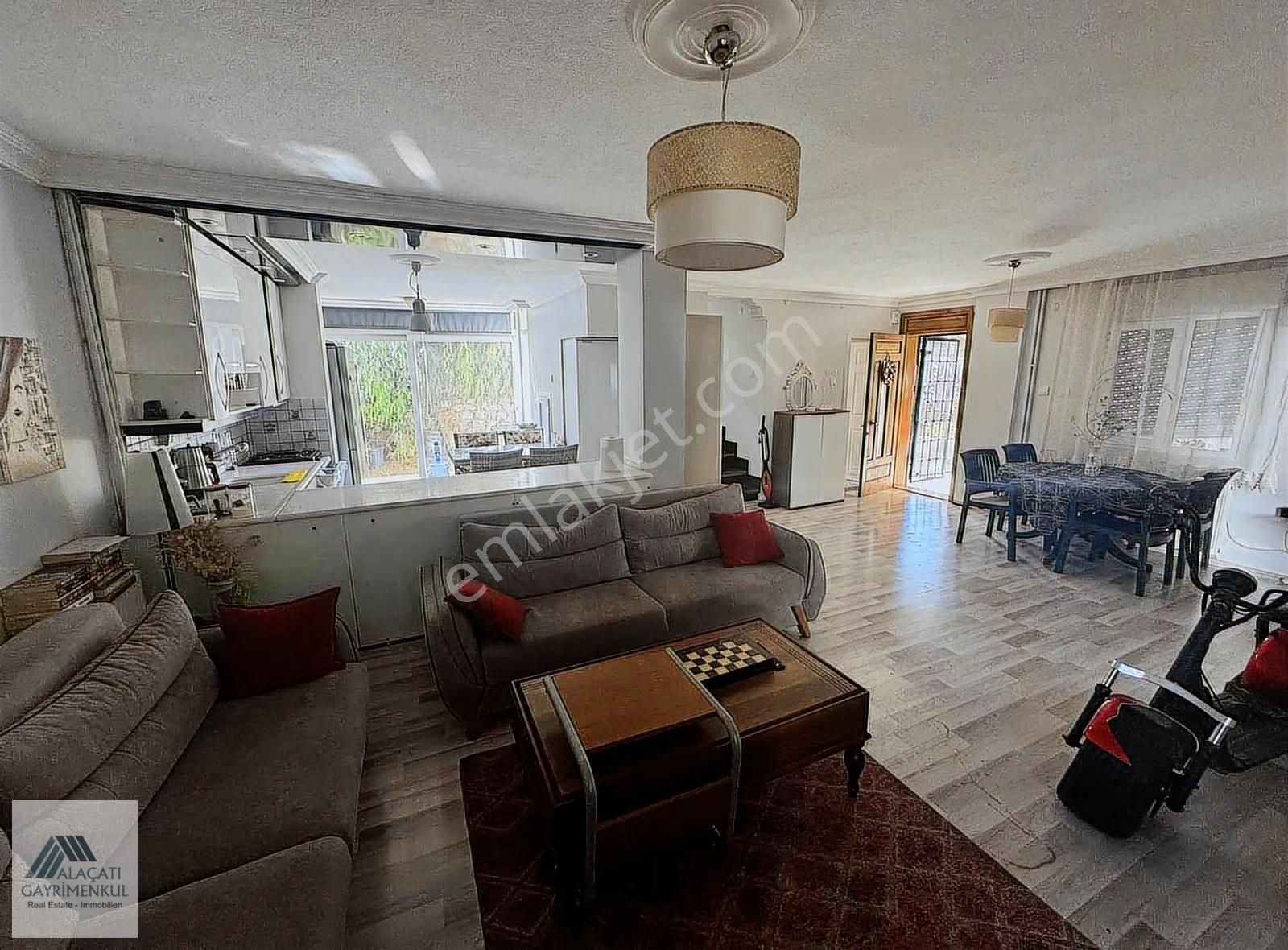 Alaçatı Gayrimenkulden Mamurbaba Site İçinde 4+1 Satılık Villa - Görsel 11