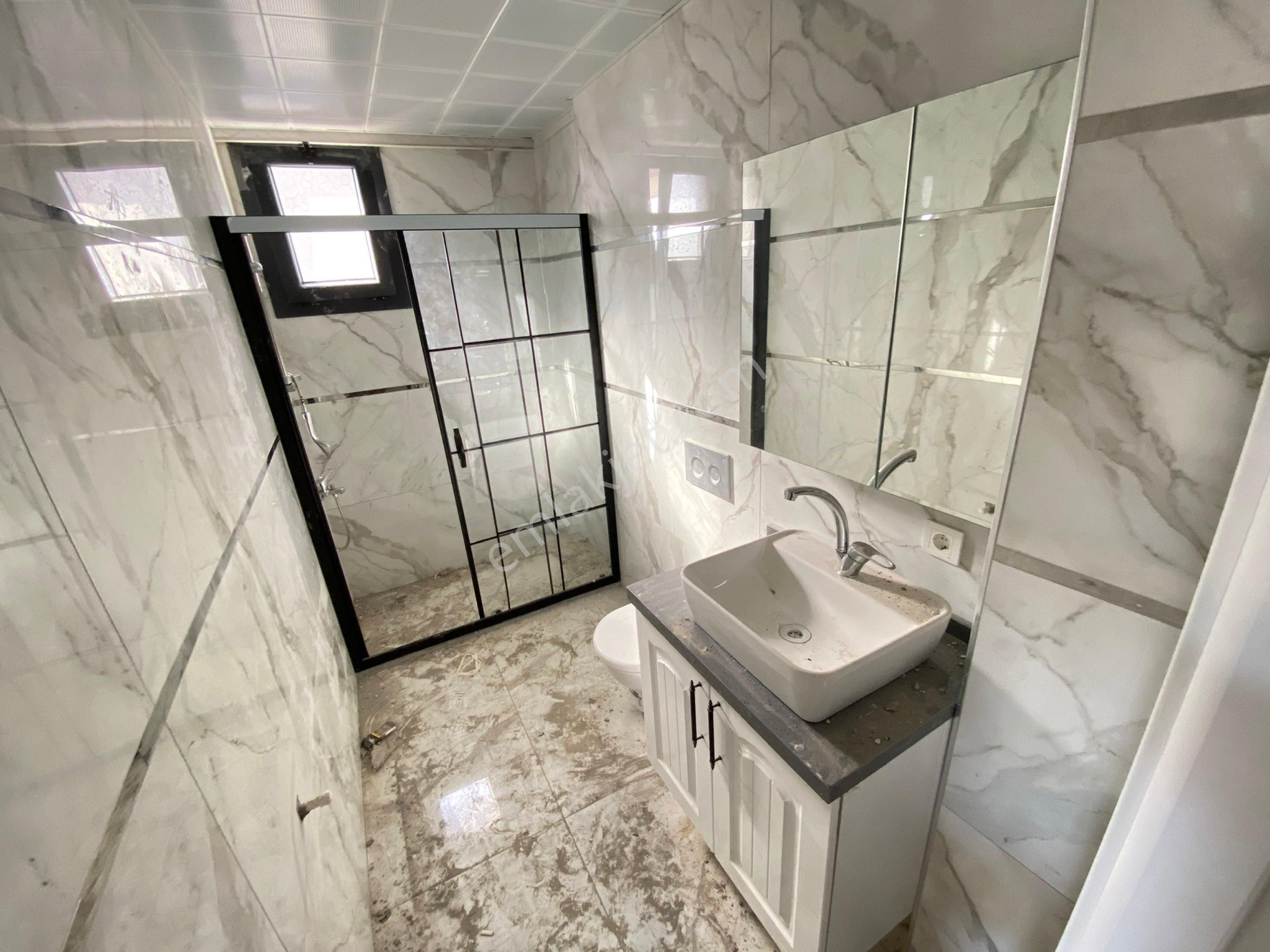 Global Den Geniş Bahçeli Denize 400 Metre Villa - Görsel 27