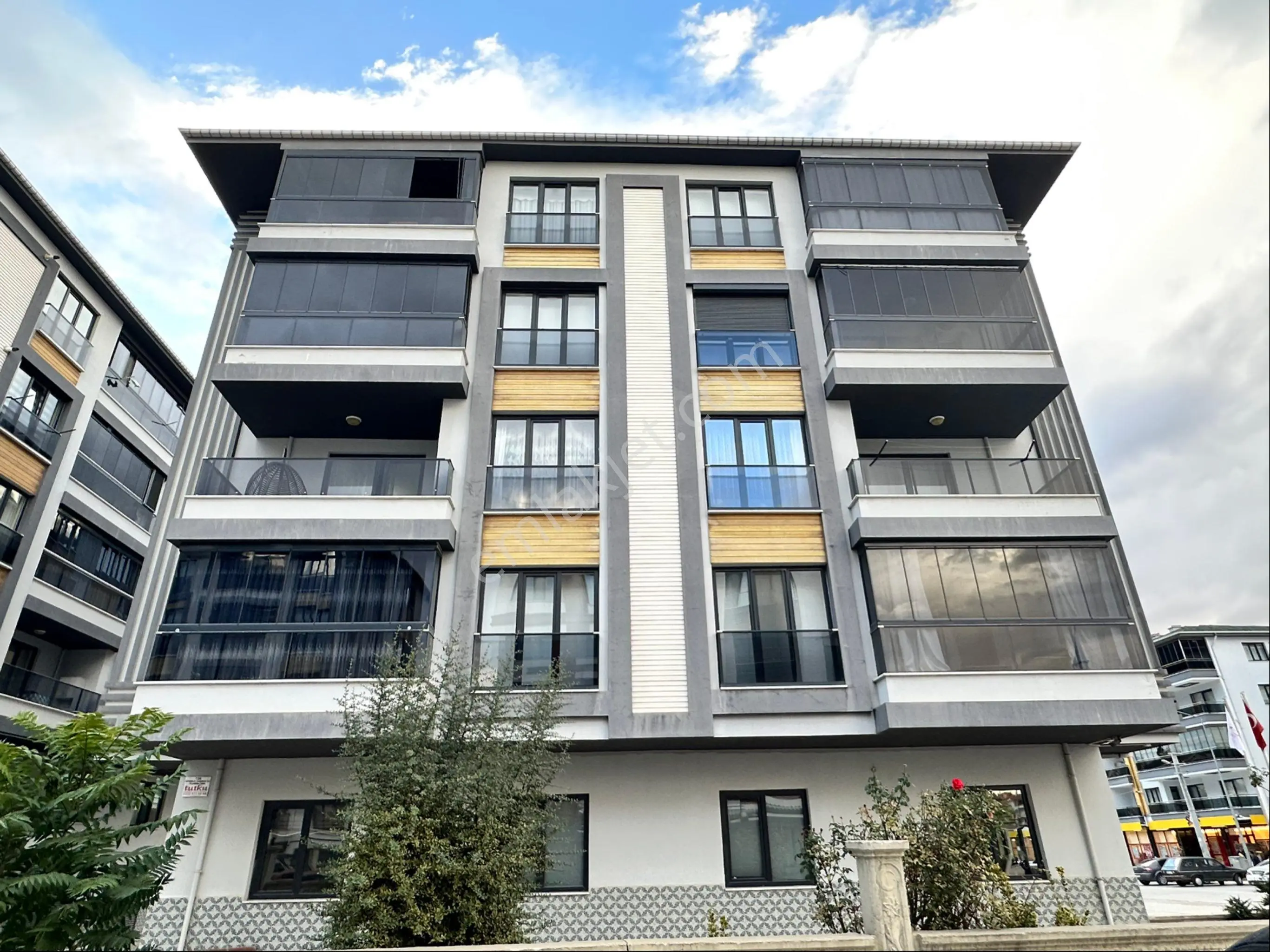 Tunçez Gm Yarenler Mah Arakat 3+1 Makasçı Yapımı Satılık Daire - Görsel 2